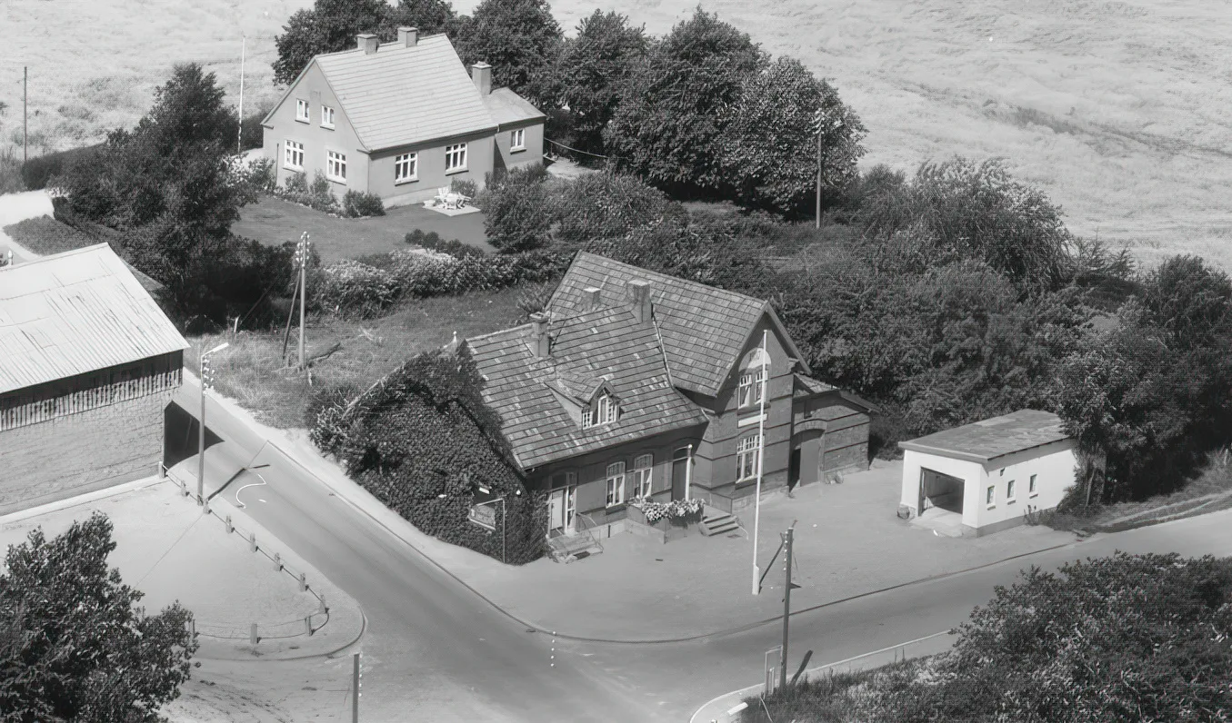 Billede af Vandling Station. Billede af Vandling Station.