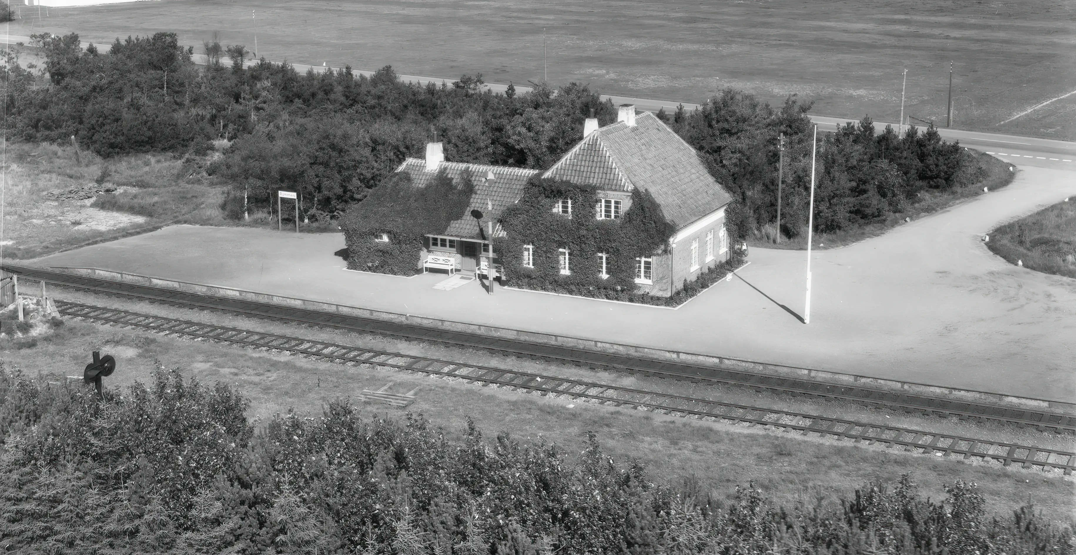 Billede af Rimmen Station. Billede af Rimmen Station.