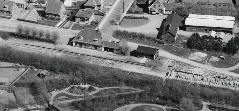 Billede af Taars Station. Billede af Taars Station.