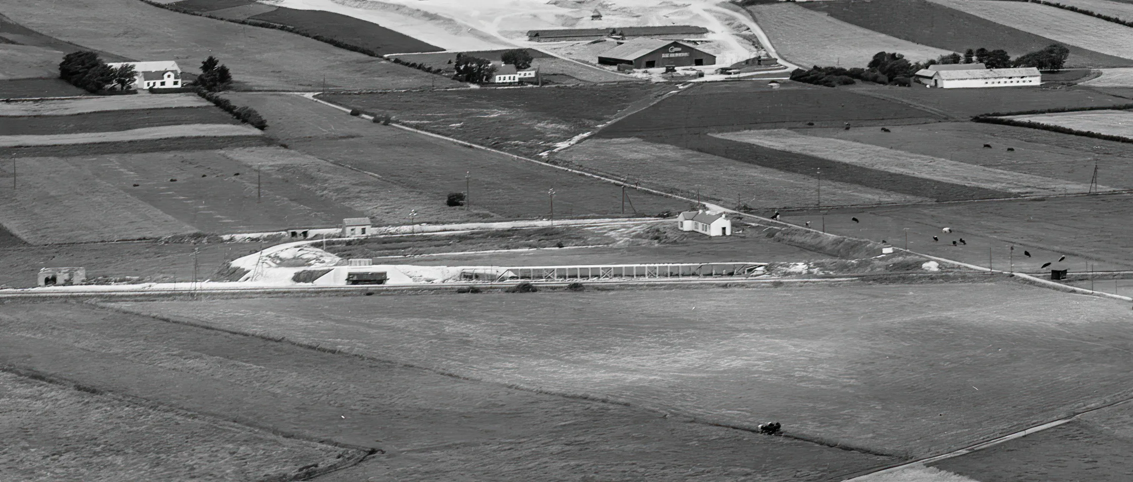 Billede af Lundergaarde Trinbræt med Sidespor. Billede af Lundergaarde Trinbræt med Sidespor.
