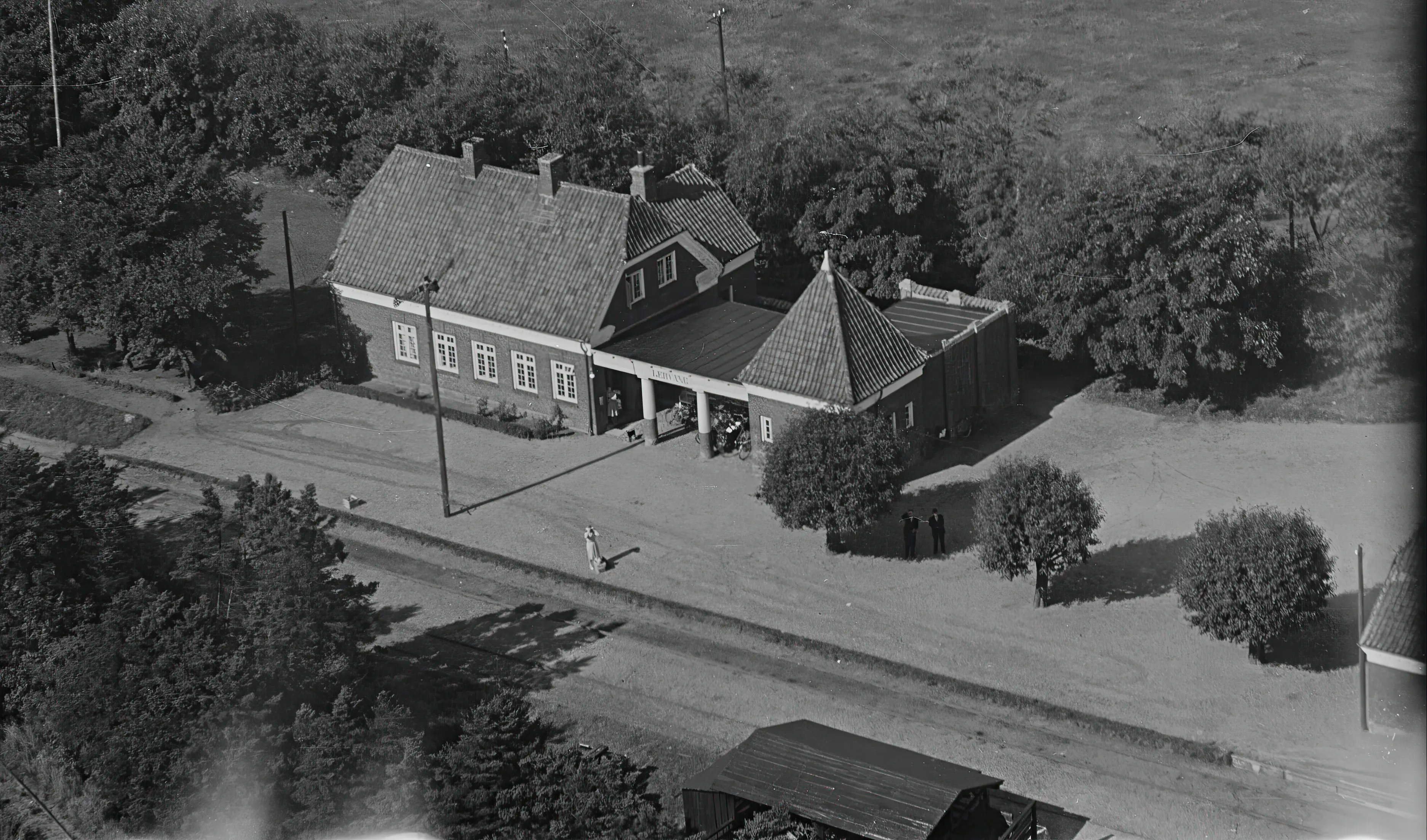 Billede af Lervang Station. Billede af Lervang Station.