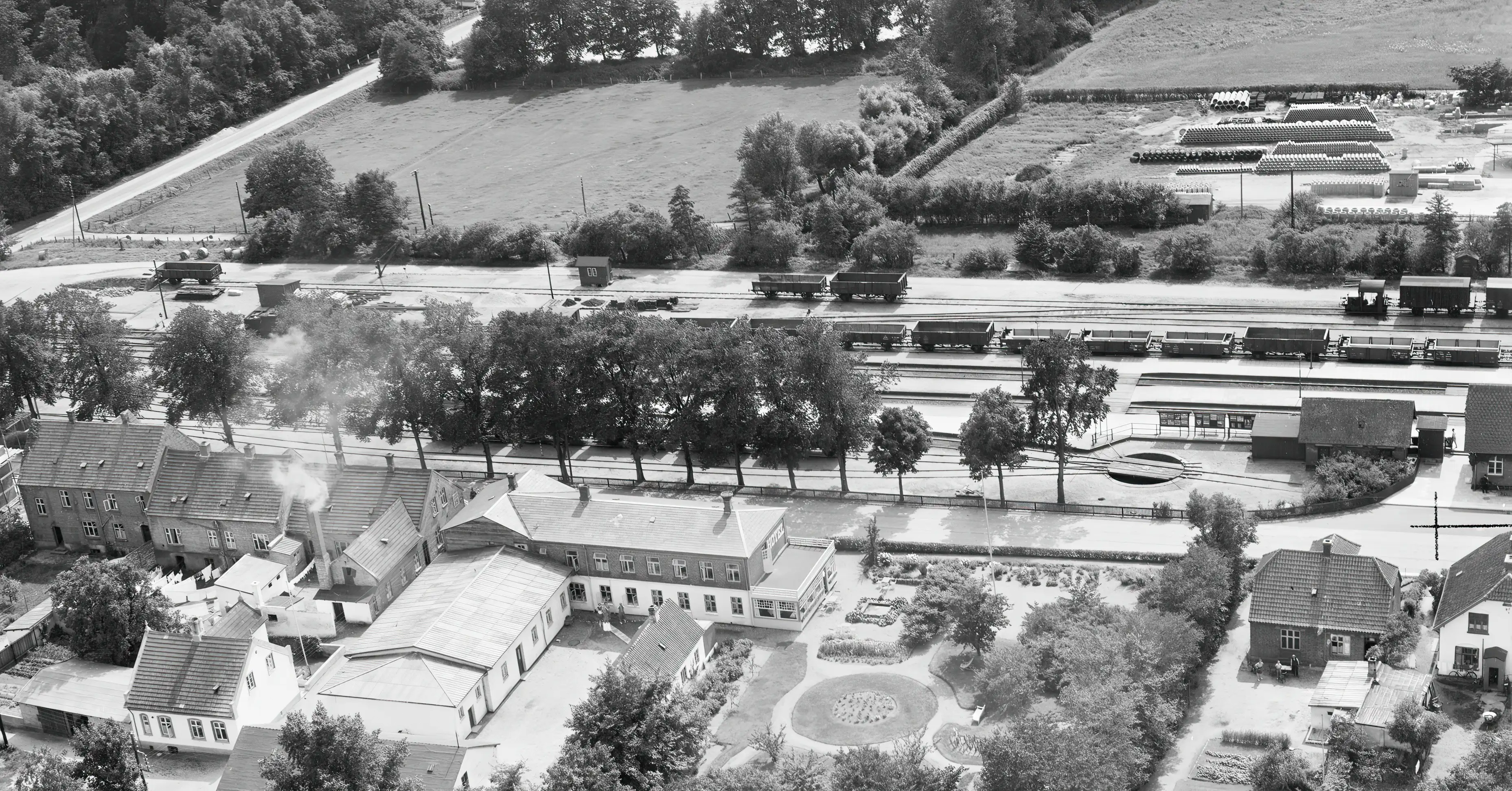 Billede af Ryomgård Stations sporareal. Billede af Ryomgård Stations sporareal.