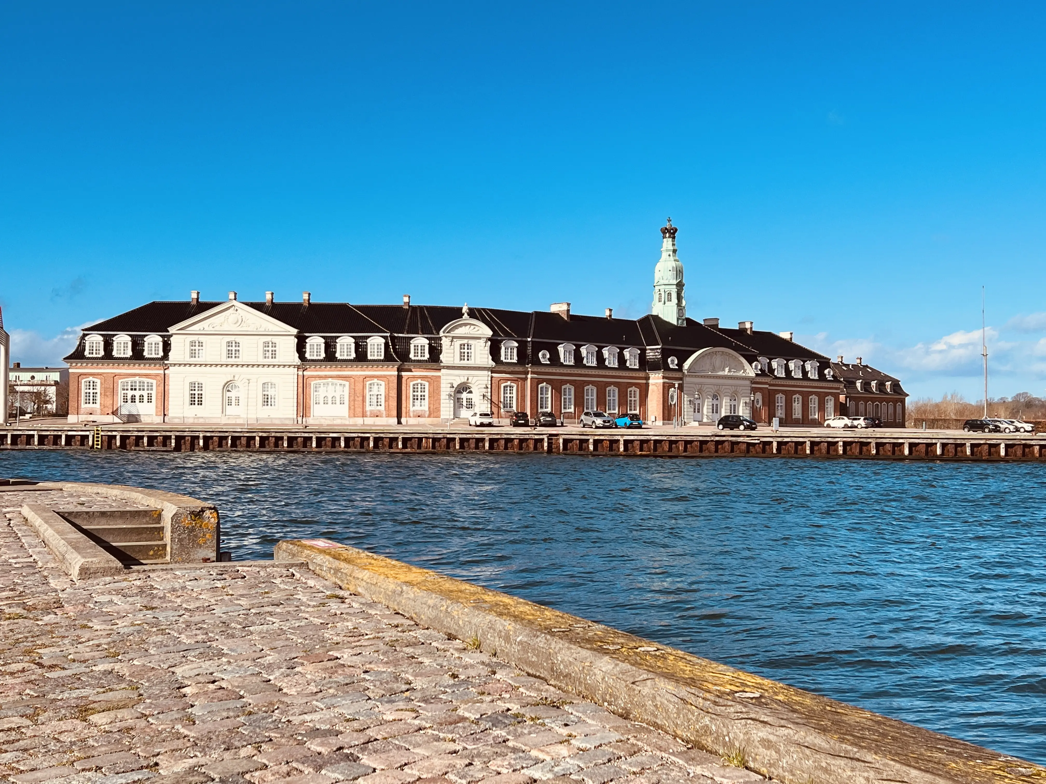 Billede af Korsør Station. Billede af Korsør Station.