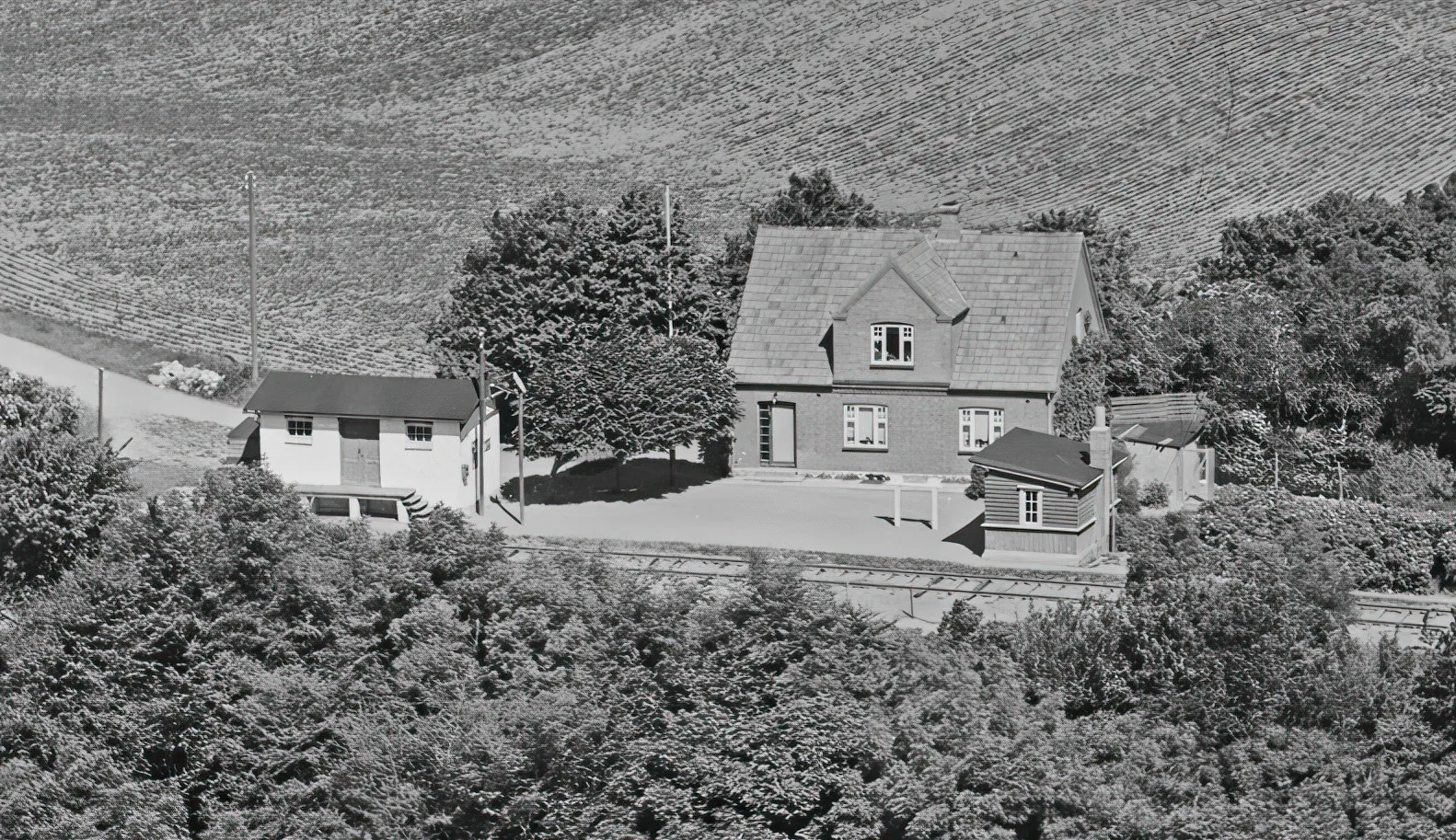 Billede af Oldrup Station uden sidespor. Billede af Oldrup Station uden sidespor.