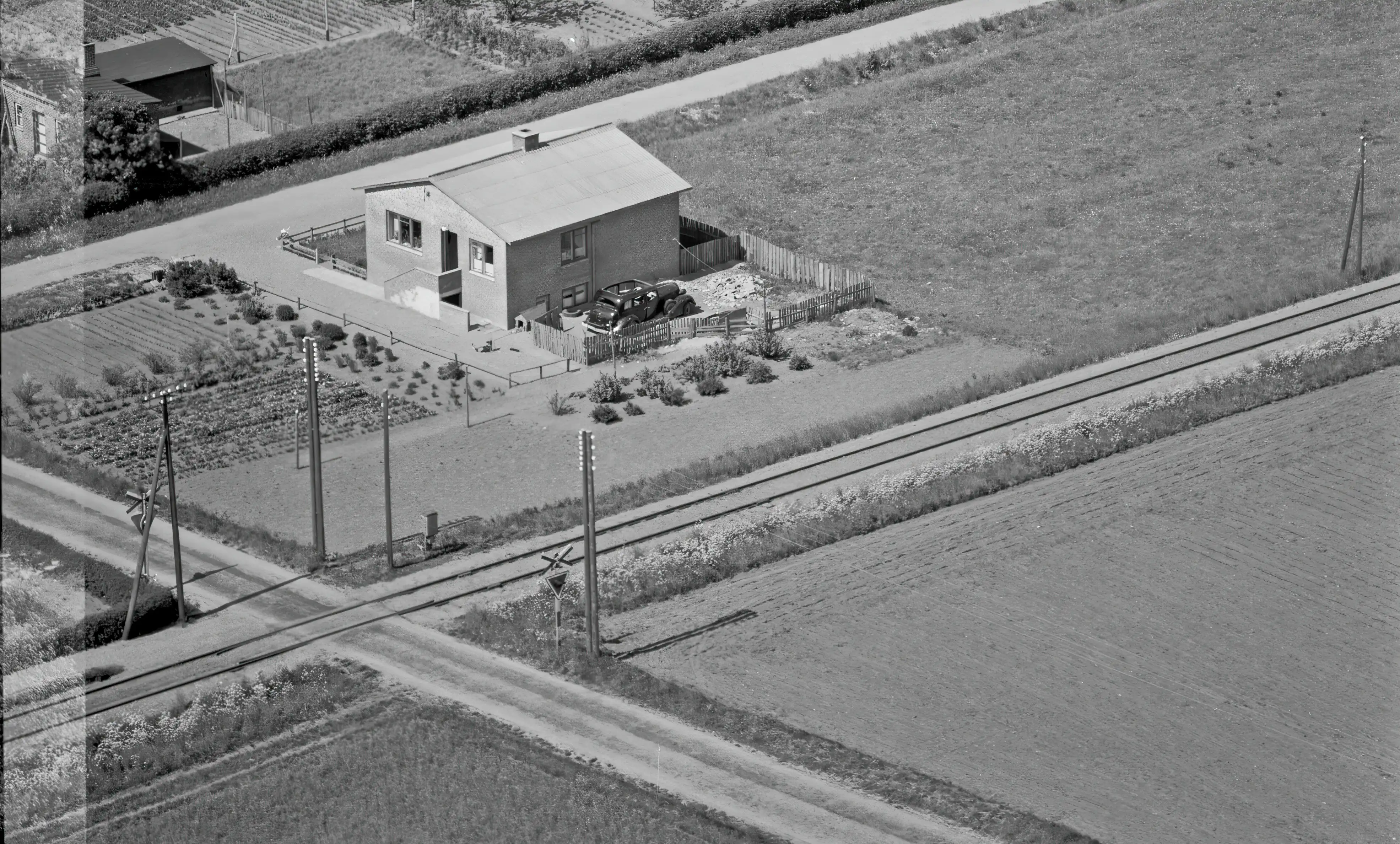 Billede af Monbjergvejen Trinbræt. Billede af Monbjergvejen Trinbræt.