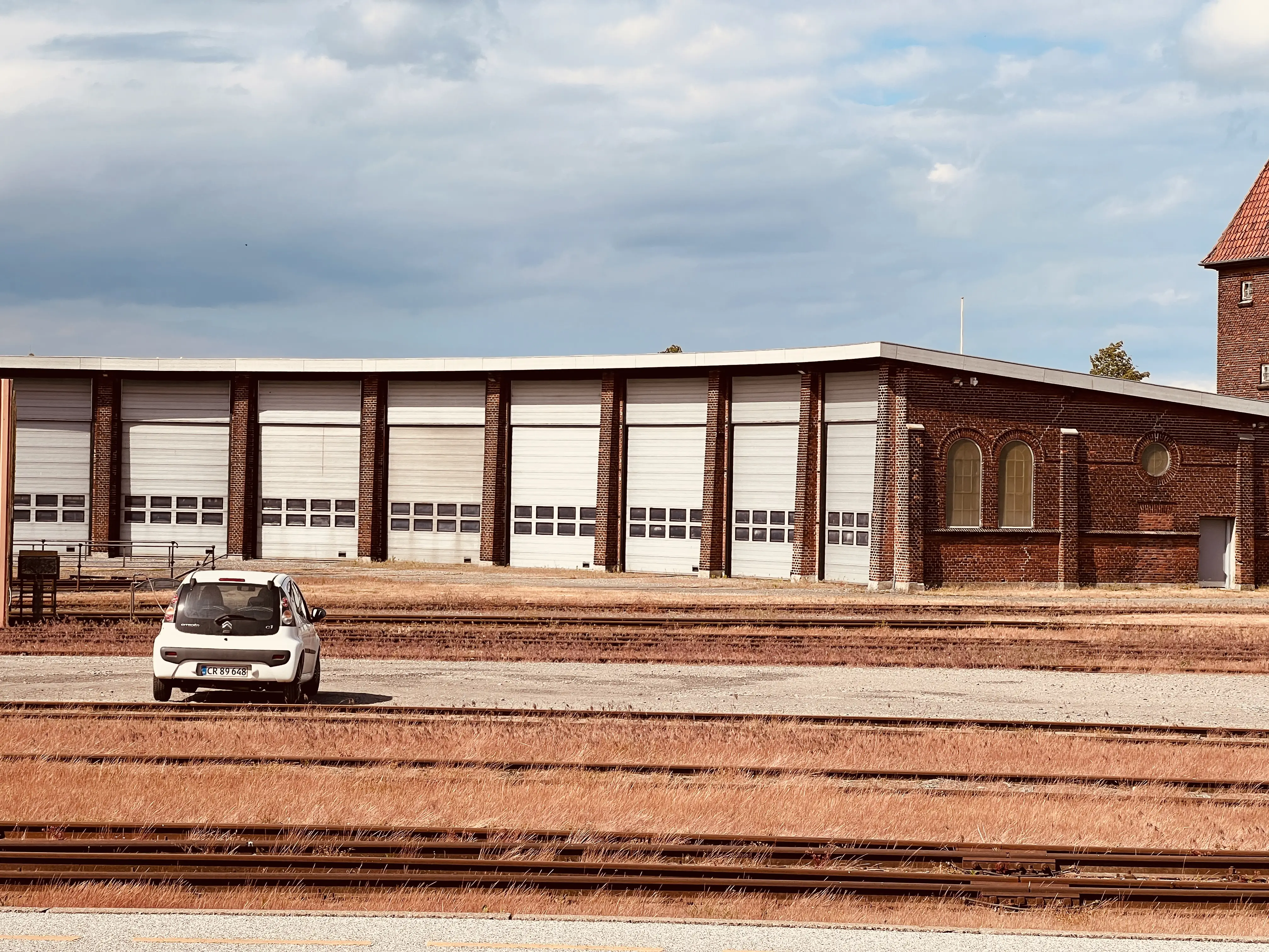 Billede af Nakskov Stations remise og værksted.