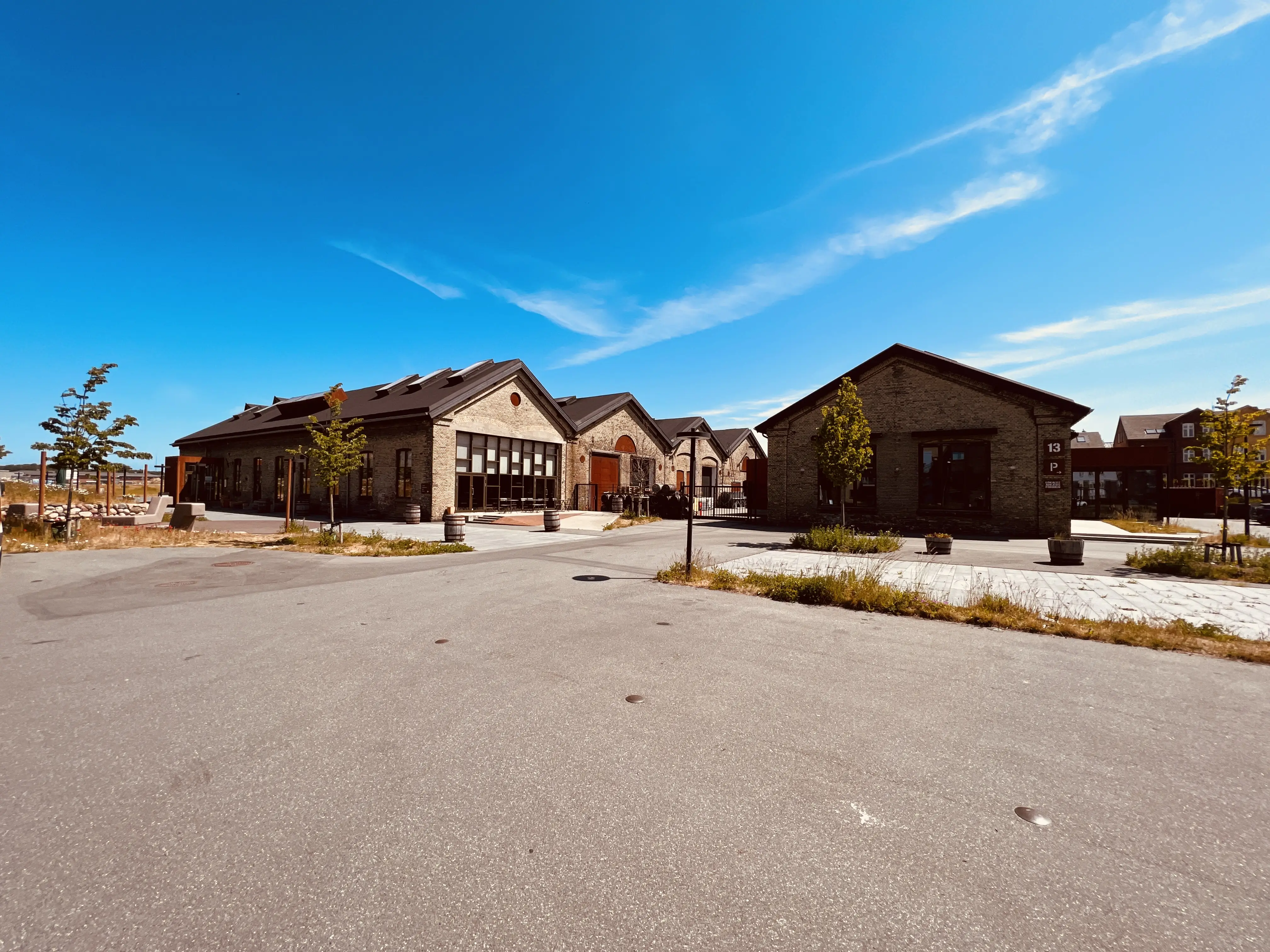 Billede af Nyborg Stations remise. Billede af Nyborg Stations remise.