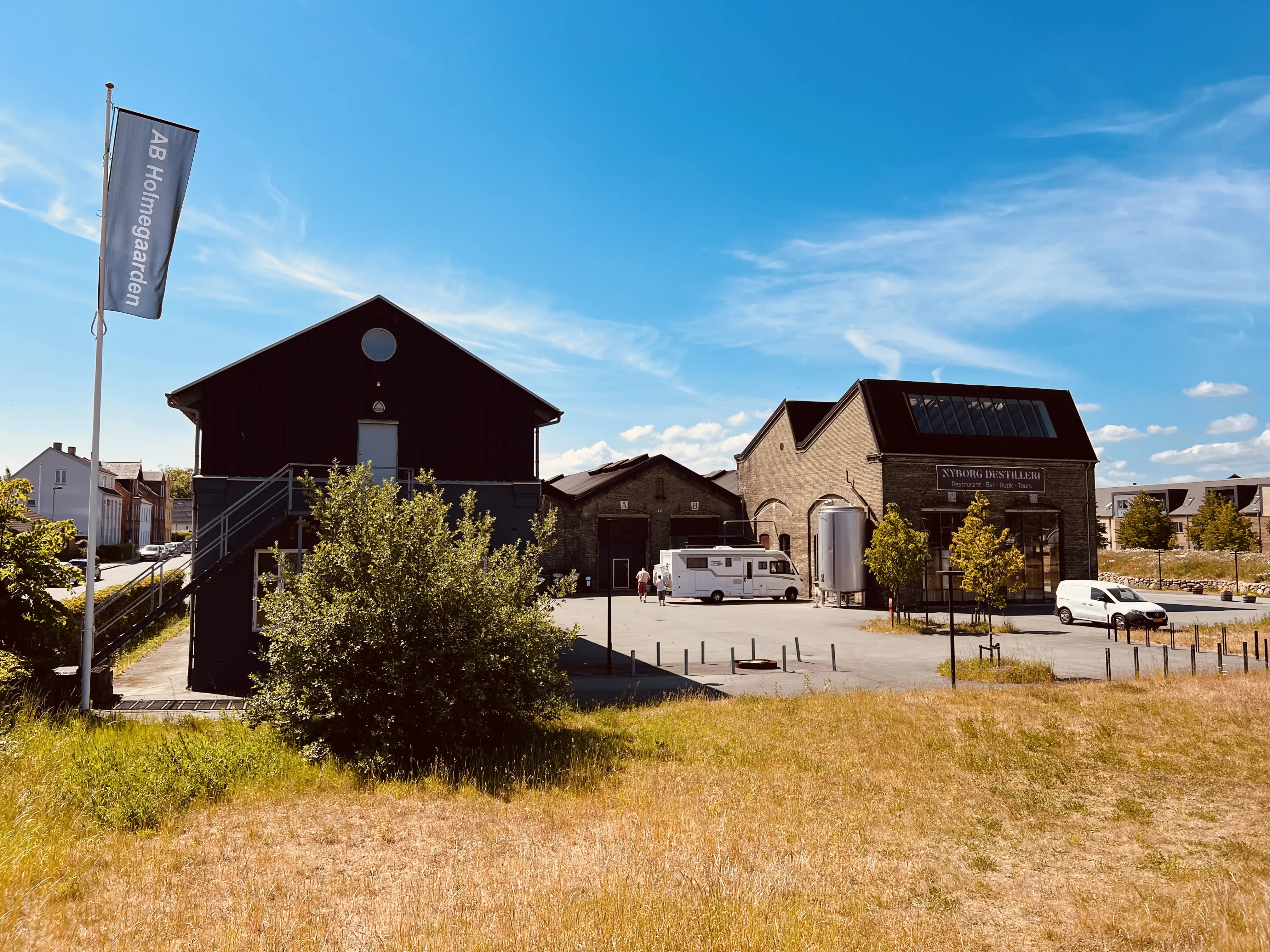 Billede af Nyborg Stations remise. Billede af Nyborg Stations remise.