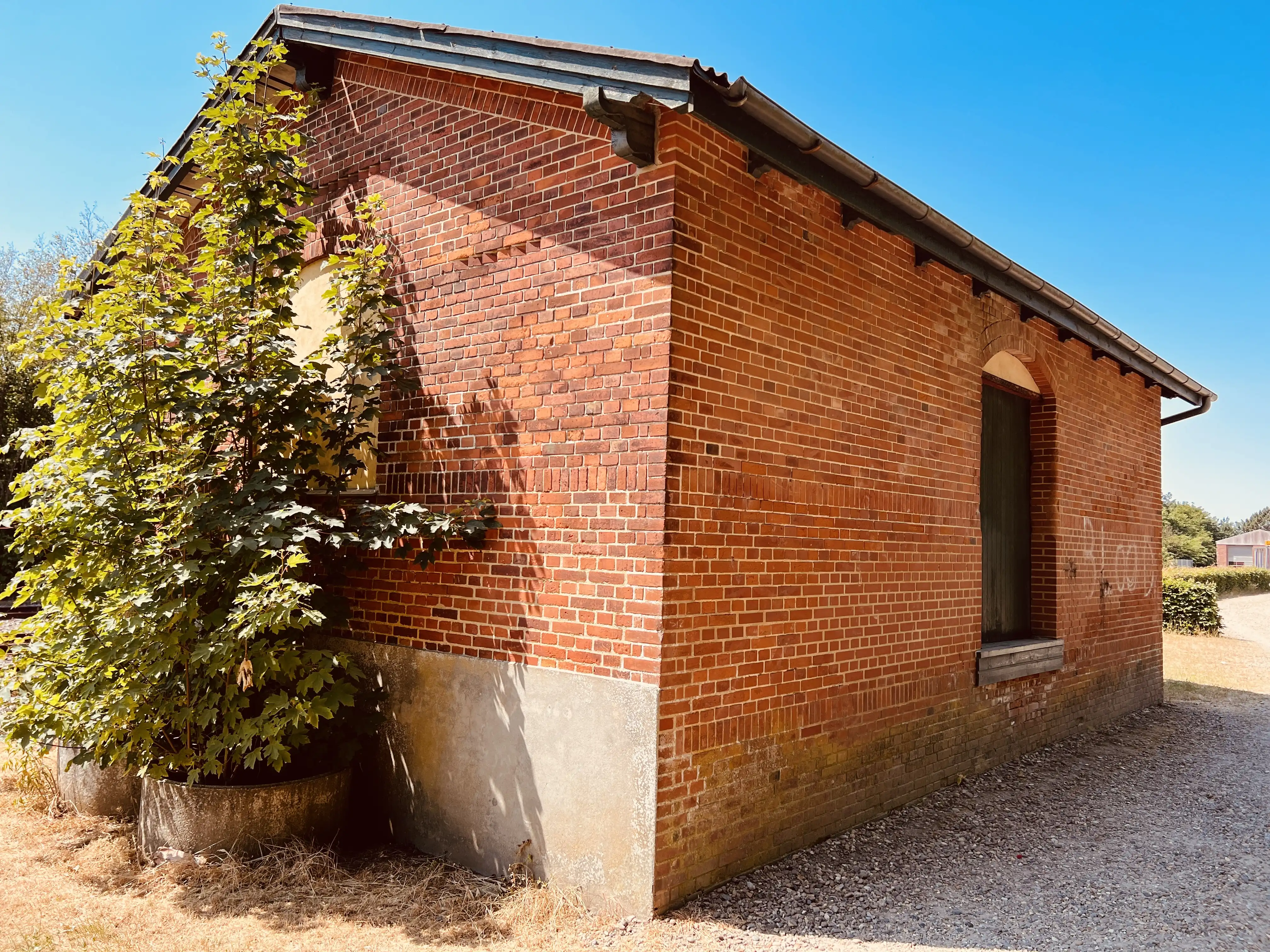 Billede af Nørre Nebel Stations varehus.