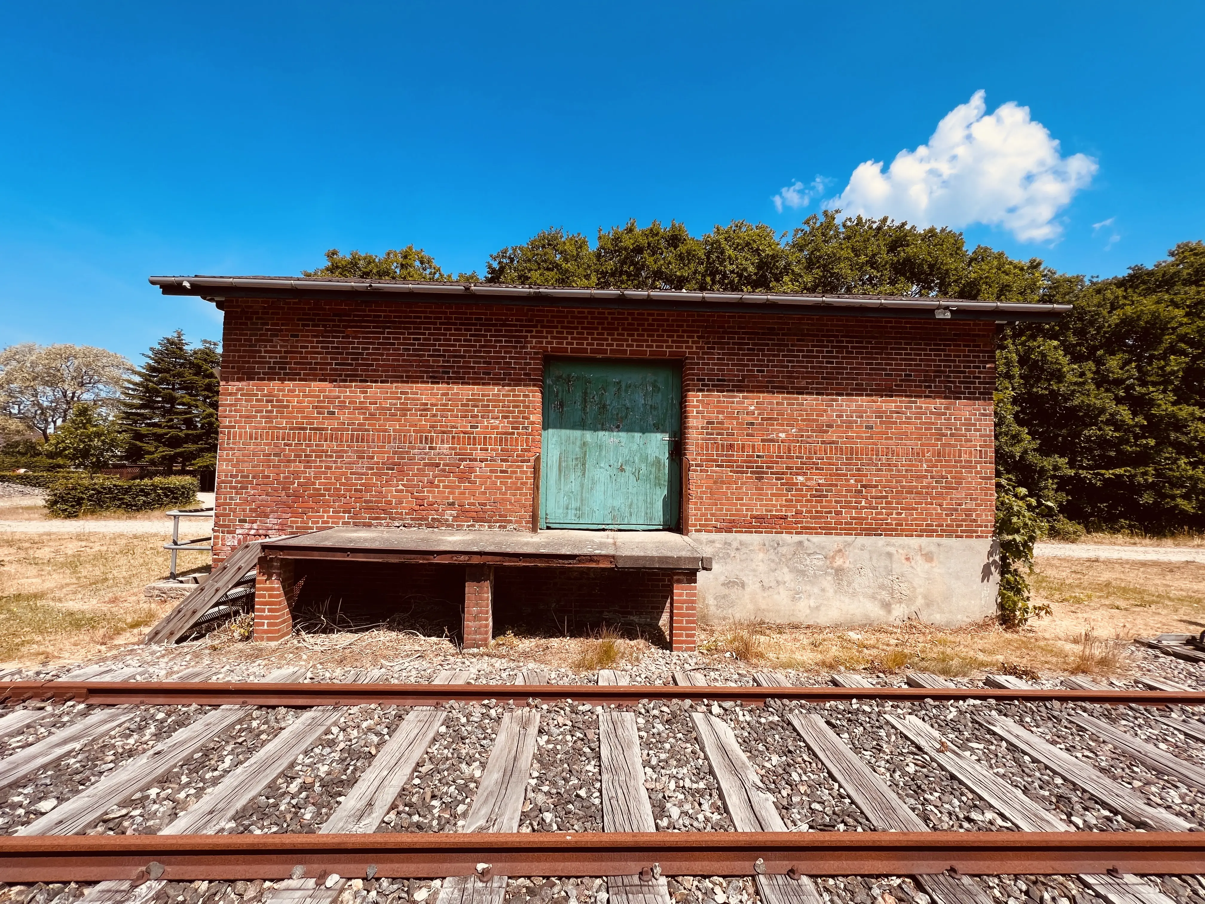 Billede af Nørre Nebel Stations varehus.