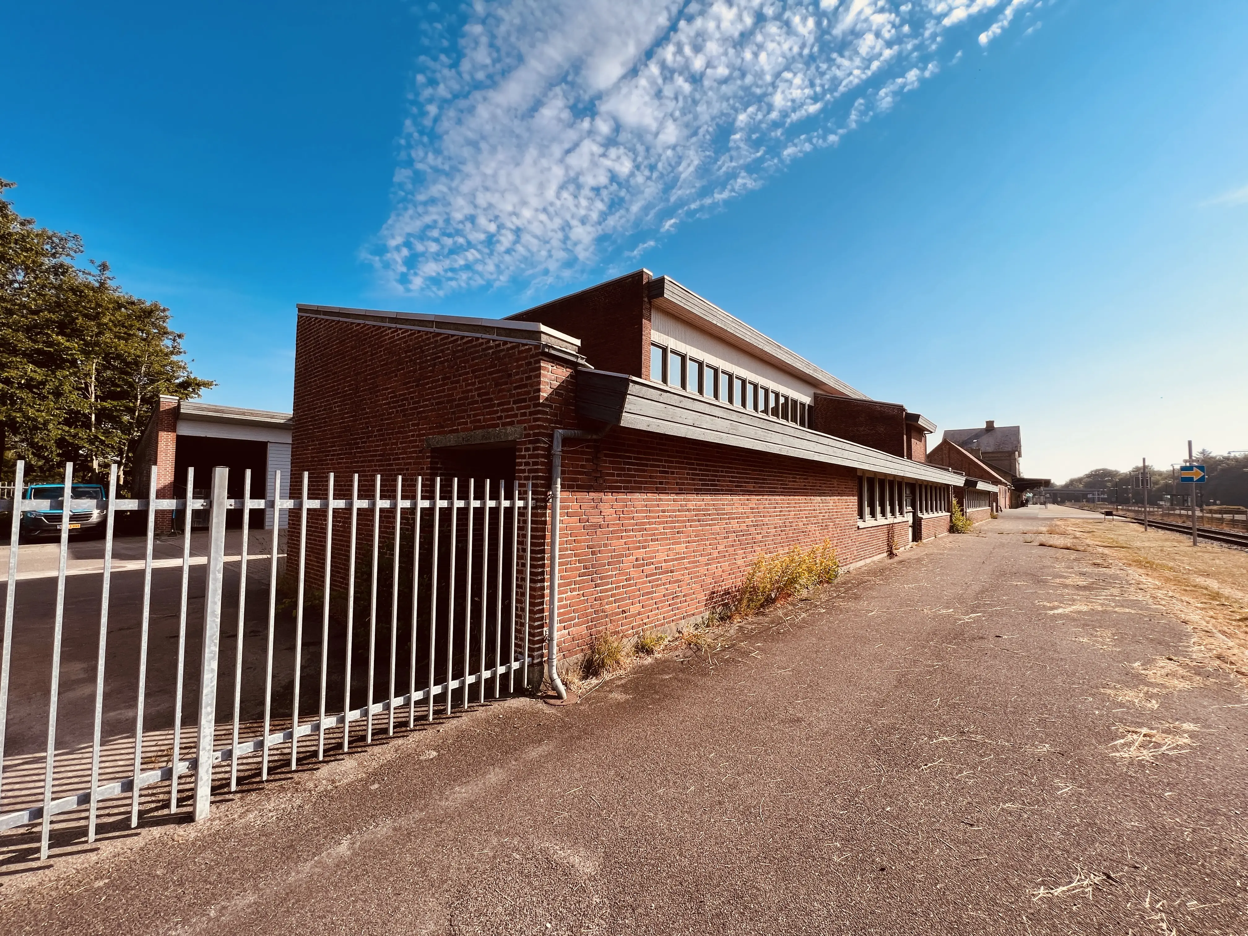 Billede af posthuset ved Varde Station. Billede af posthuset ved Varde Station.