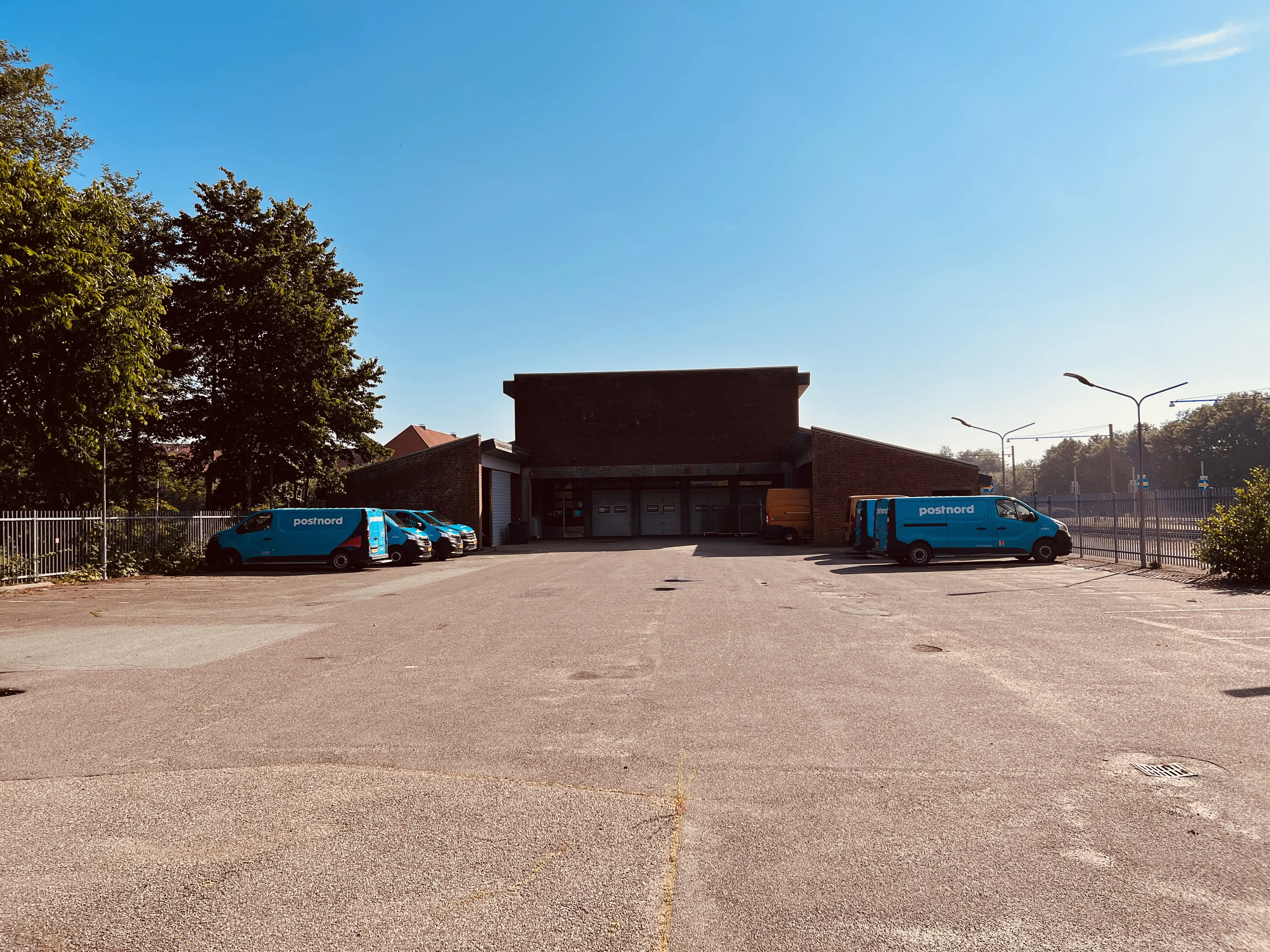 Billede af posthuset ved Varde Station. Billede af posthuset ved Varde Station.