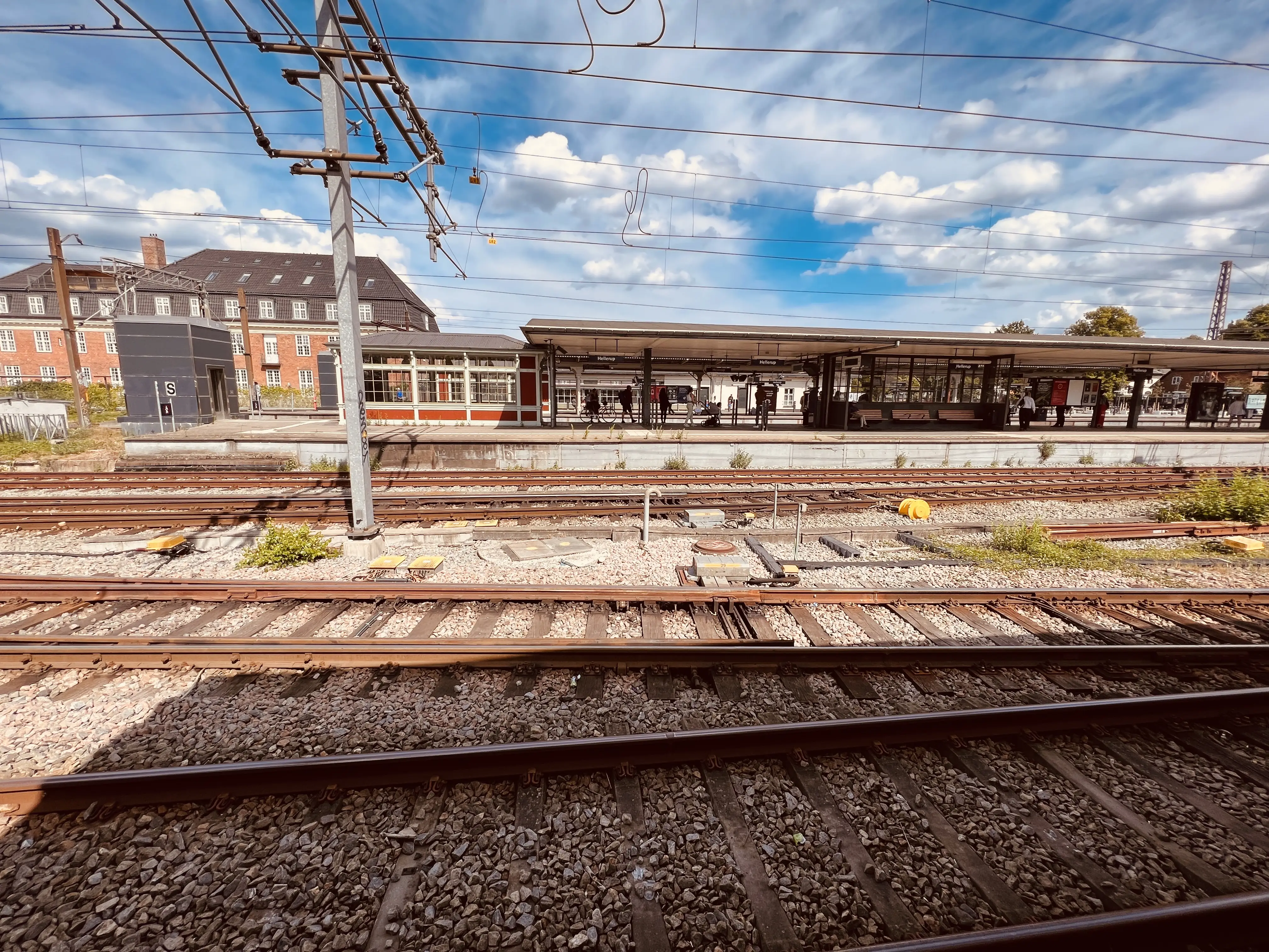 Billede af Hellerup Station. Billede af Hellerup Station.