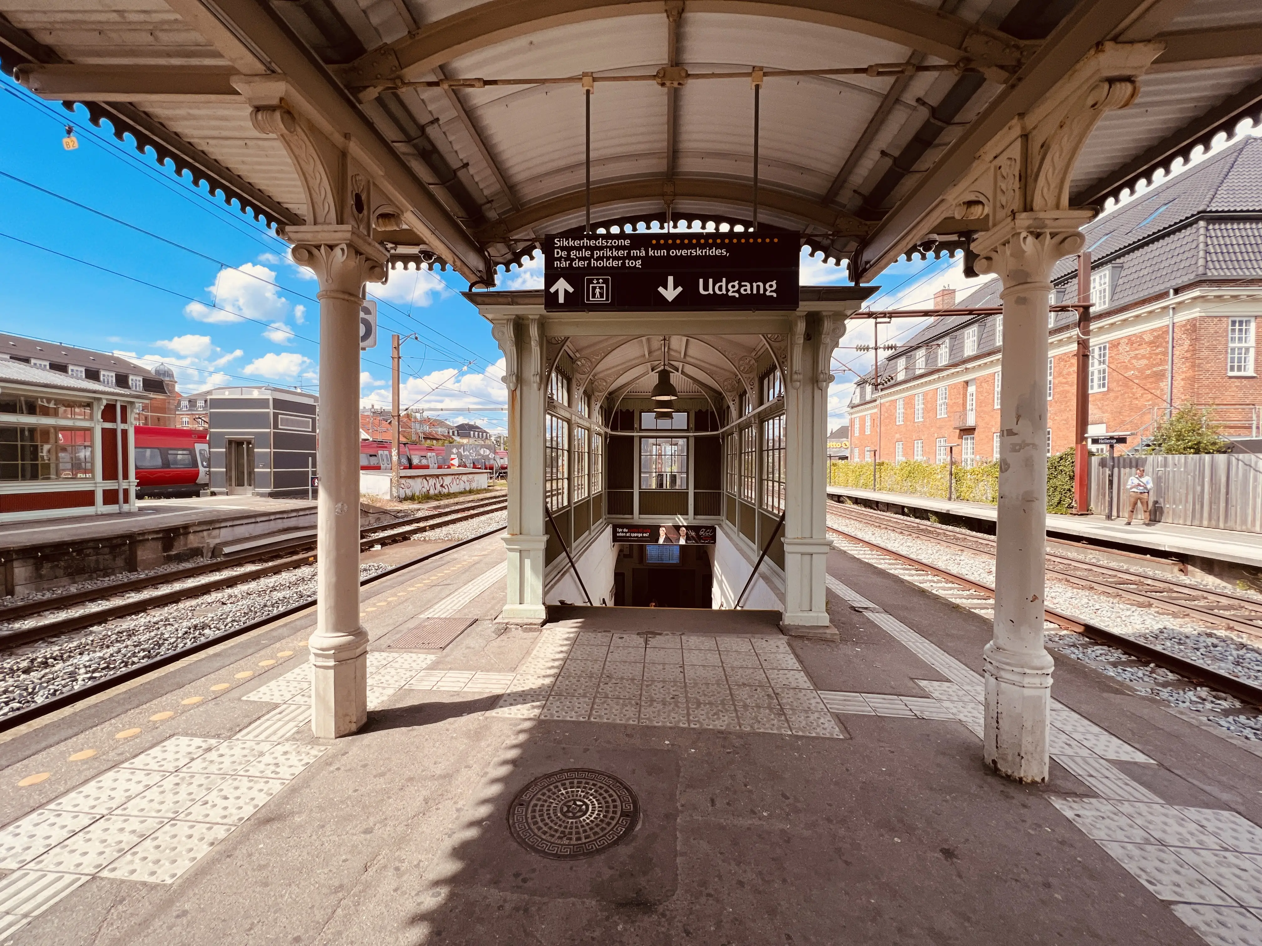 Billede af Hellerup Station. Billede af Hellerup Station.