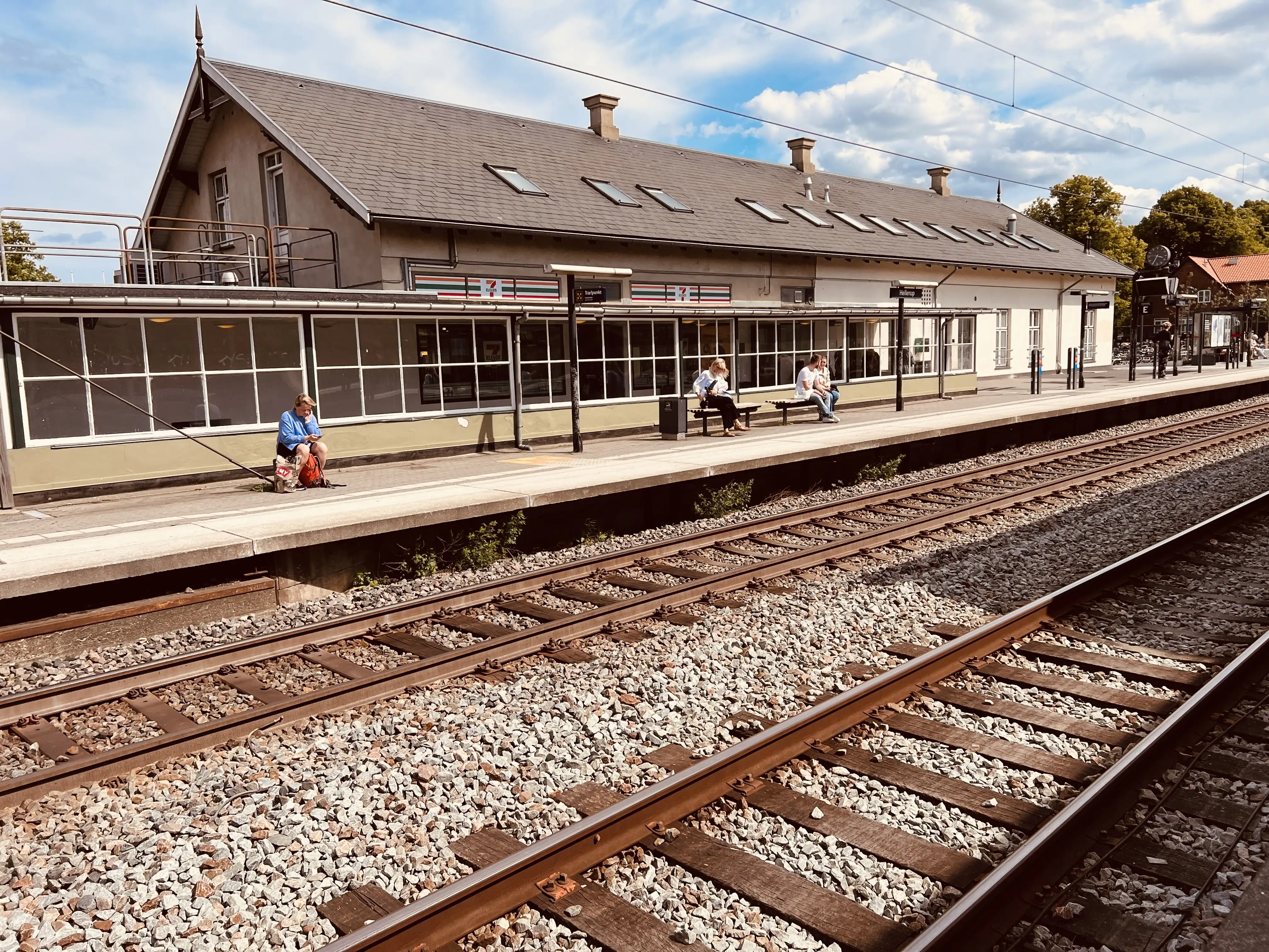 Billede af Hellerup Station. Billede af Hellerup Station.