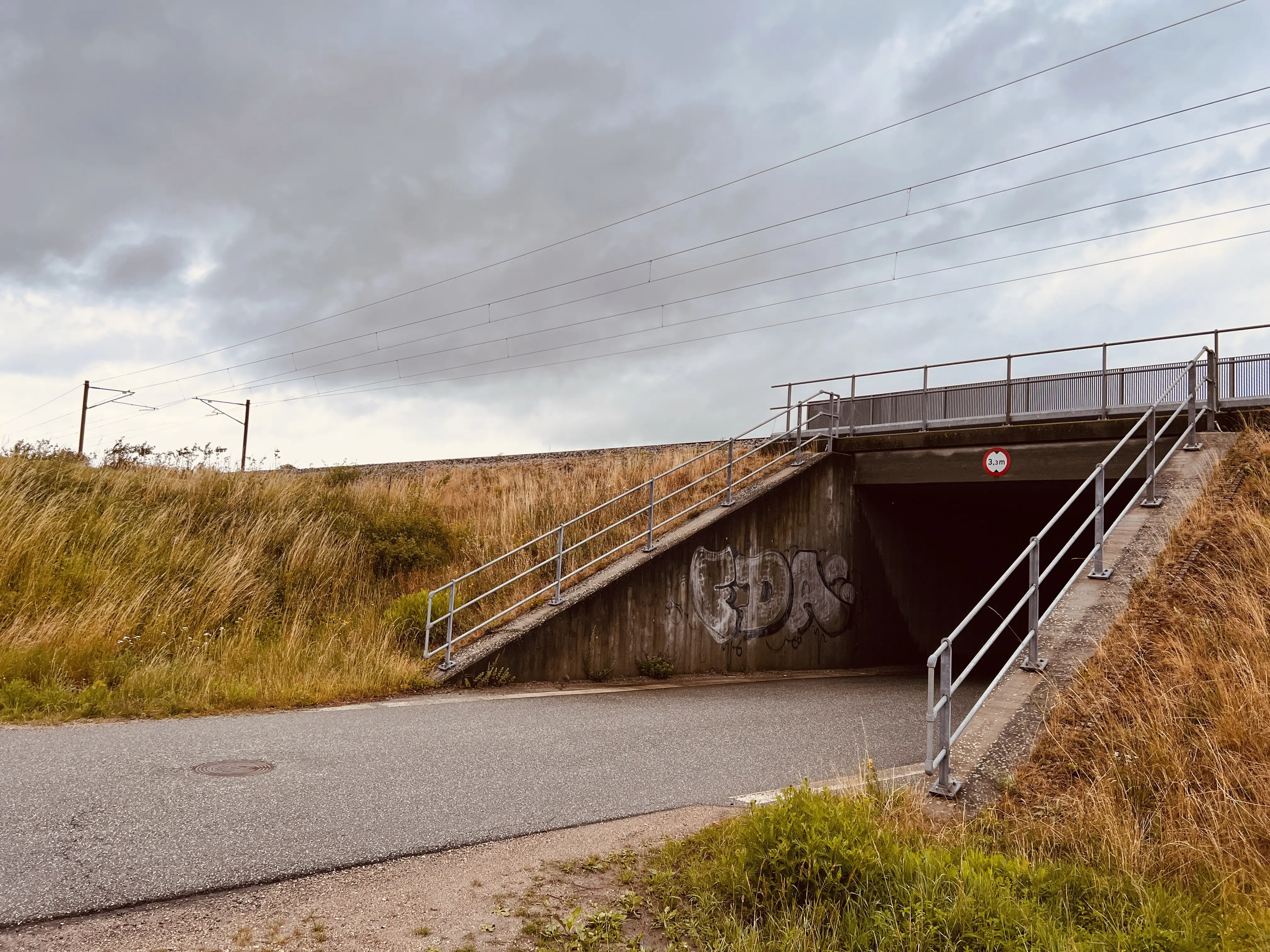 Billede af Kisserup Trinbræt - Trinbræt er nedrevet, men Kisserup Trinbræt har ligget her. Billede af Kisserup Trinbræt - Trinbræt er nedrevet, men Kisserup Trinbræt har ligget her.