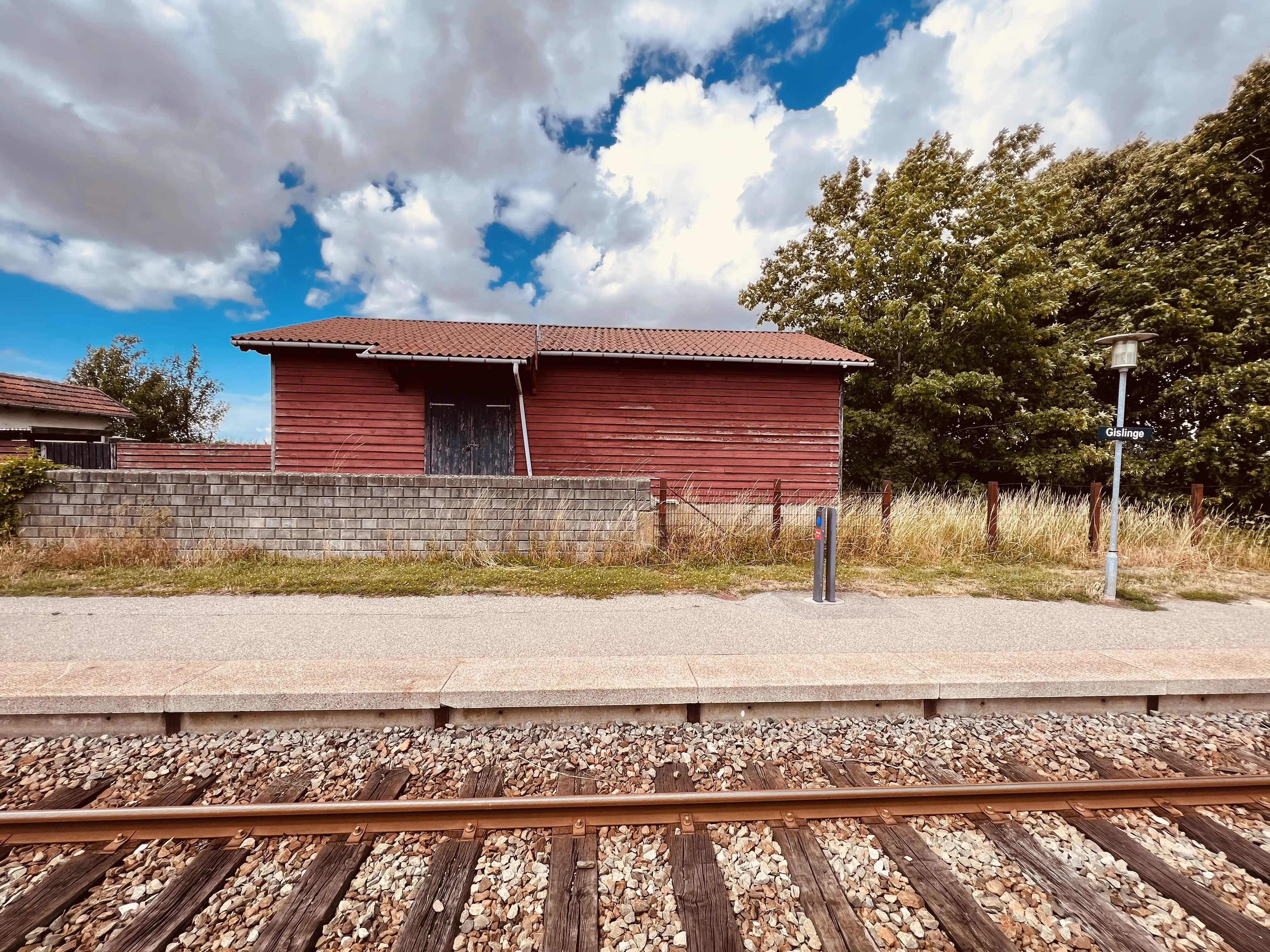 Billede af Gislinge Stations varehus.