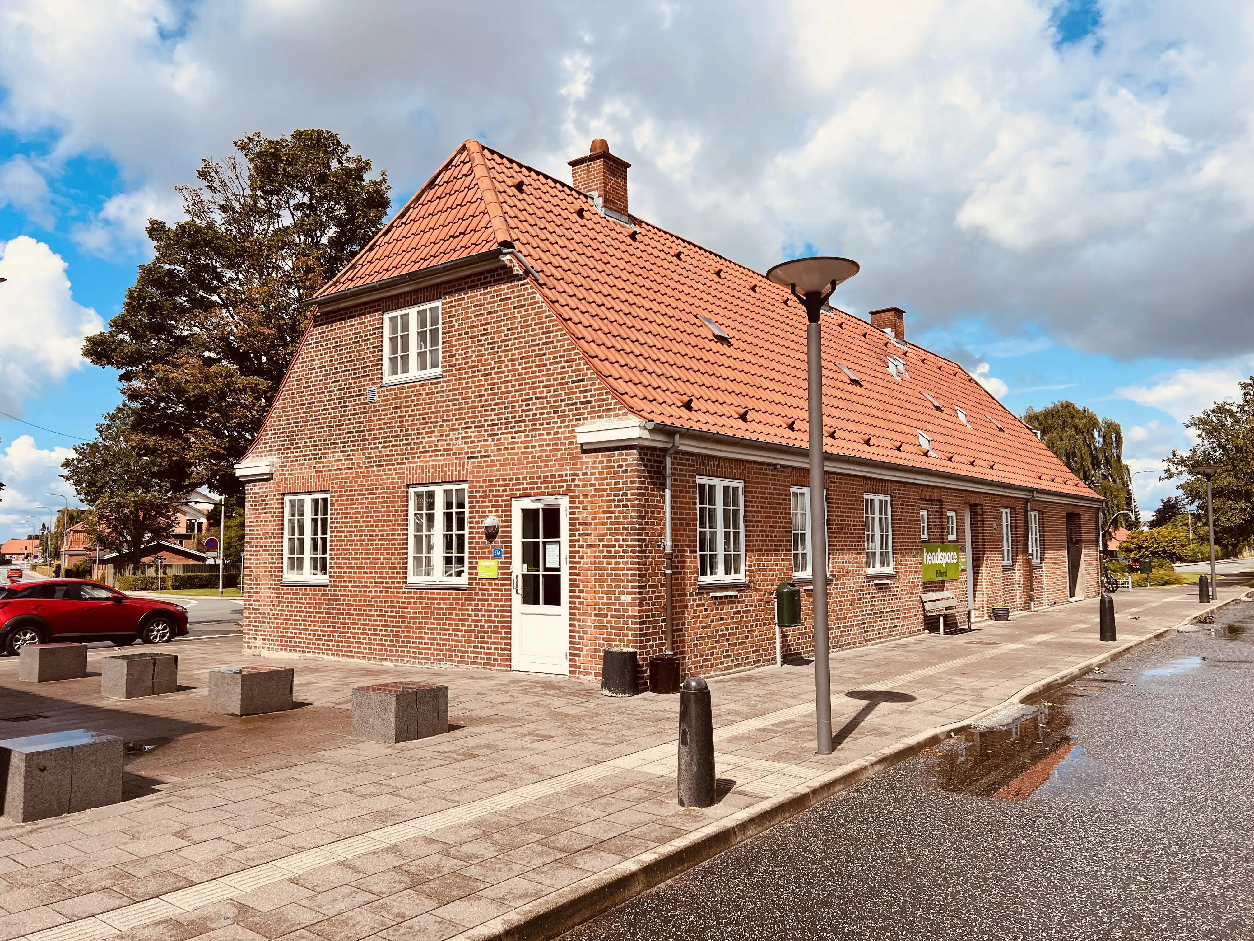 Billede af Grindsted Stations varehus.