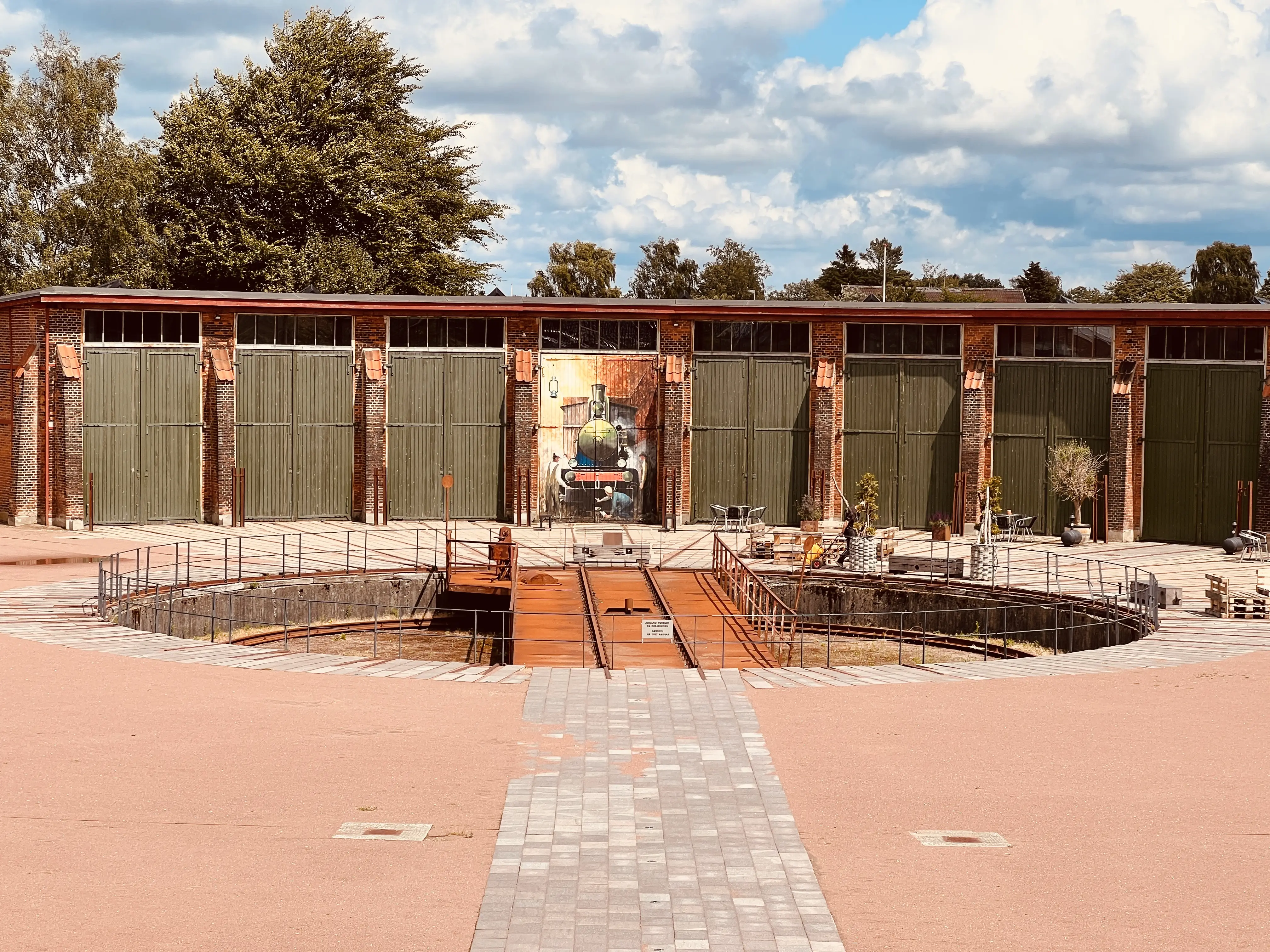 Billede af Brande Stations remise. Billede af Brande Stations remise.