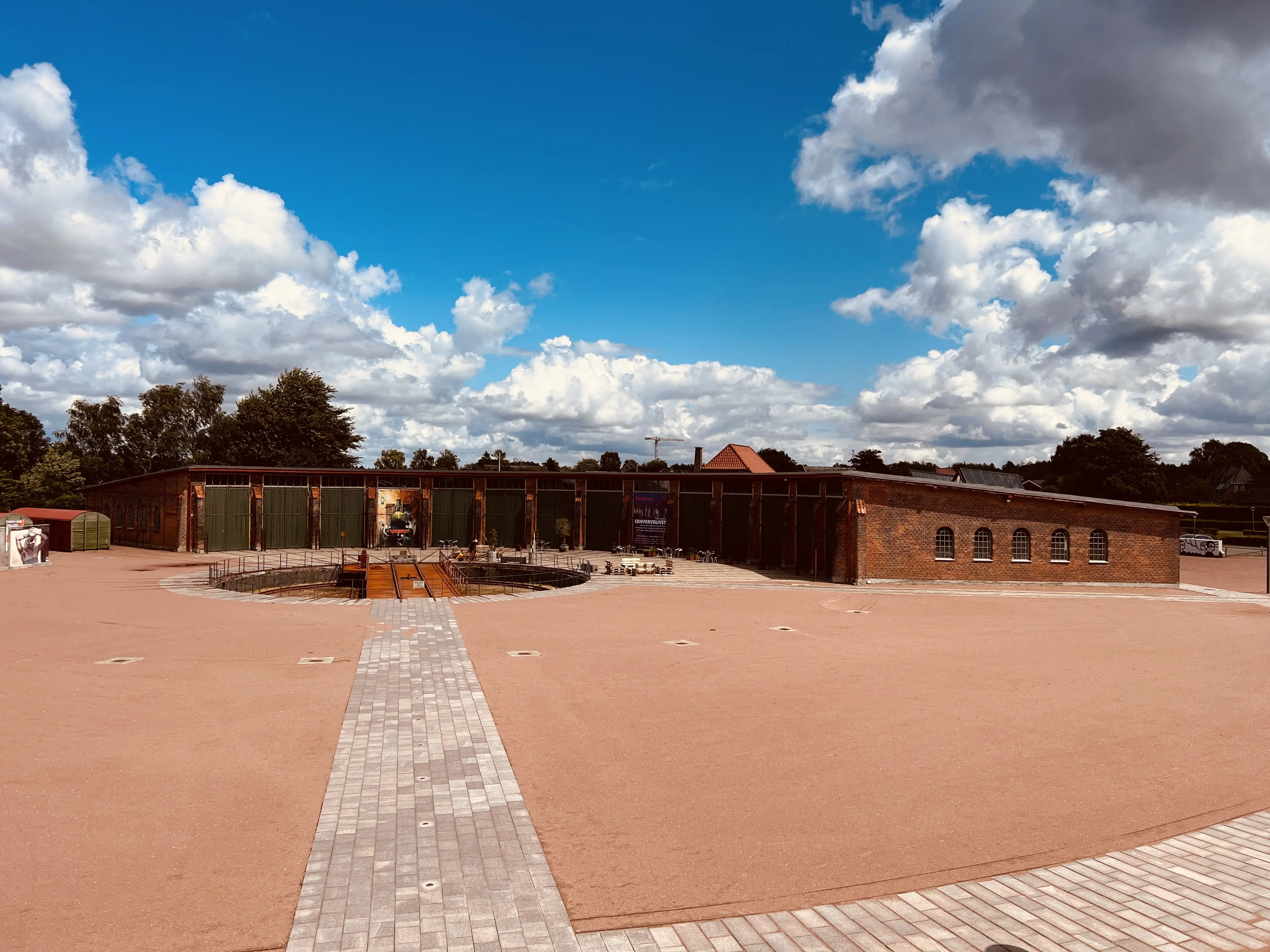 Billede af Brande Stations remise. Billede af Brande Stations remise.