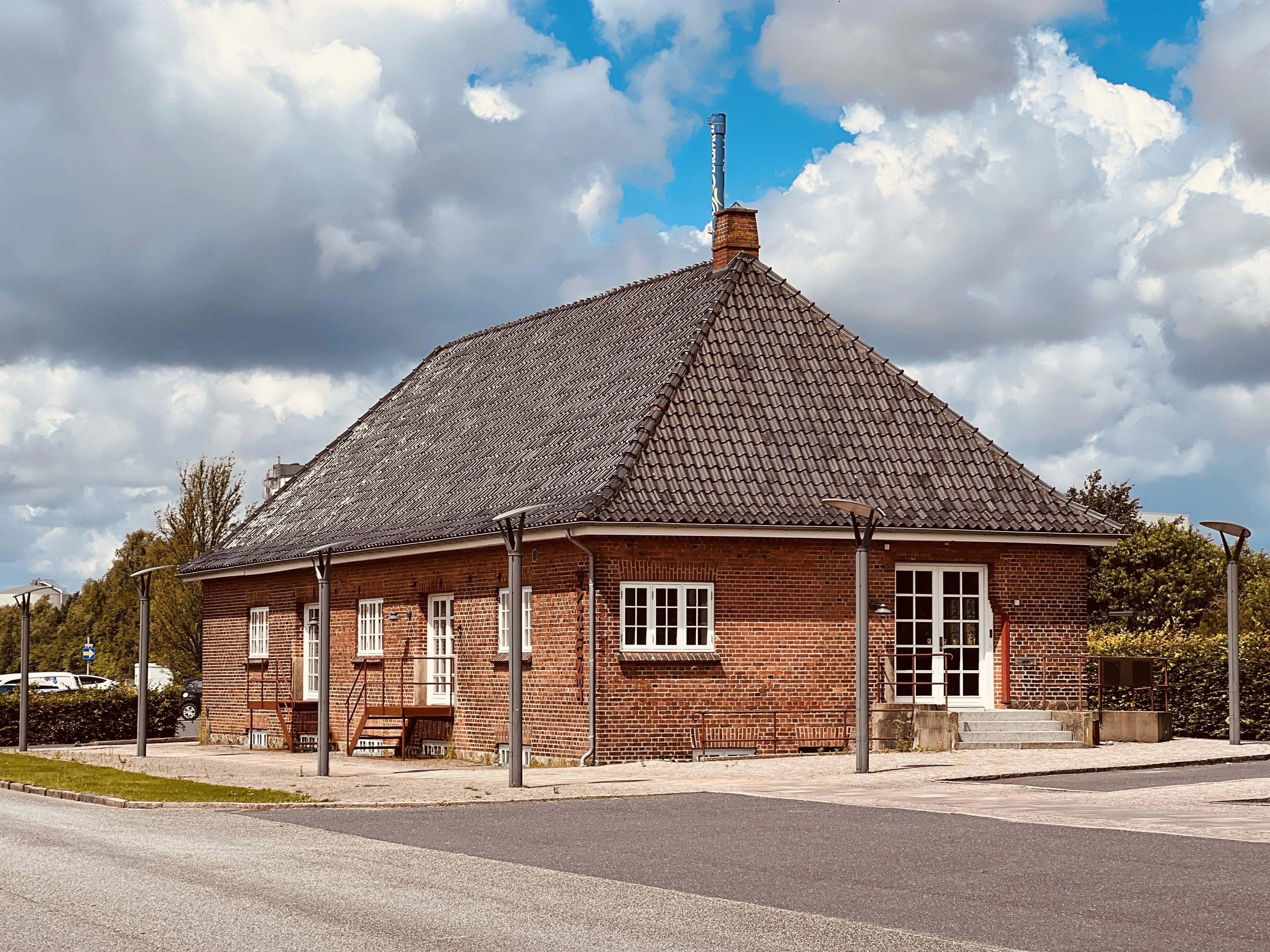 Billede af Brande Stations varehus. Billede af Brande Stations varehus.