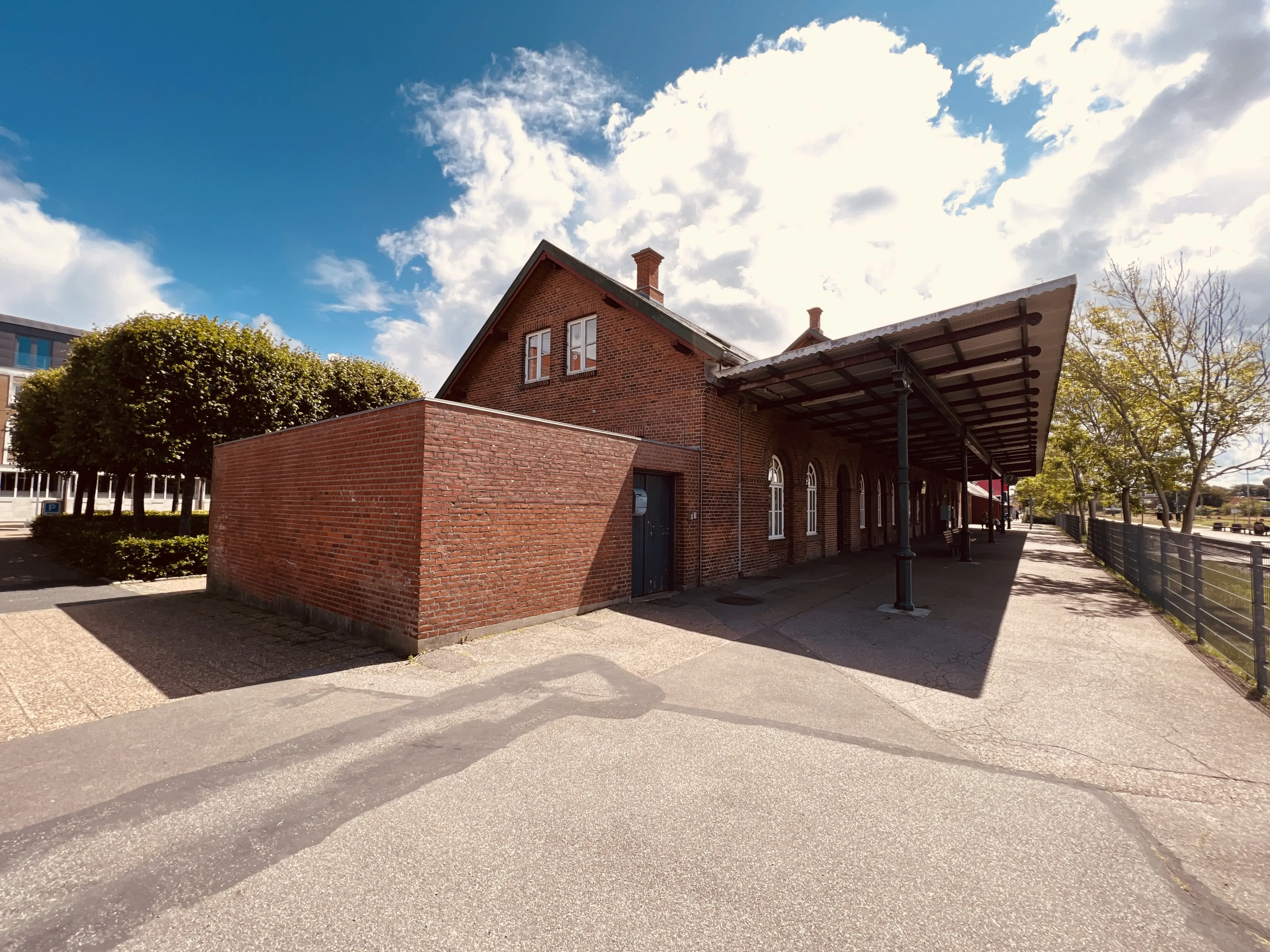 Billede af Skjern Station. Billede af Skjern Station.