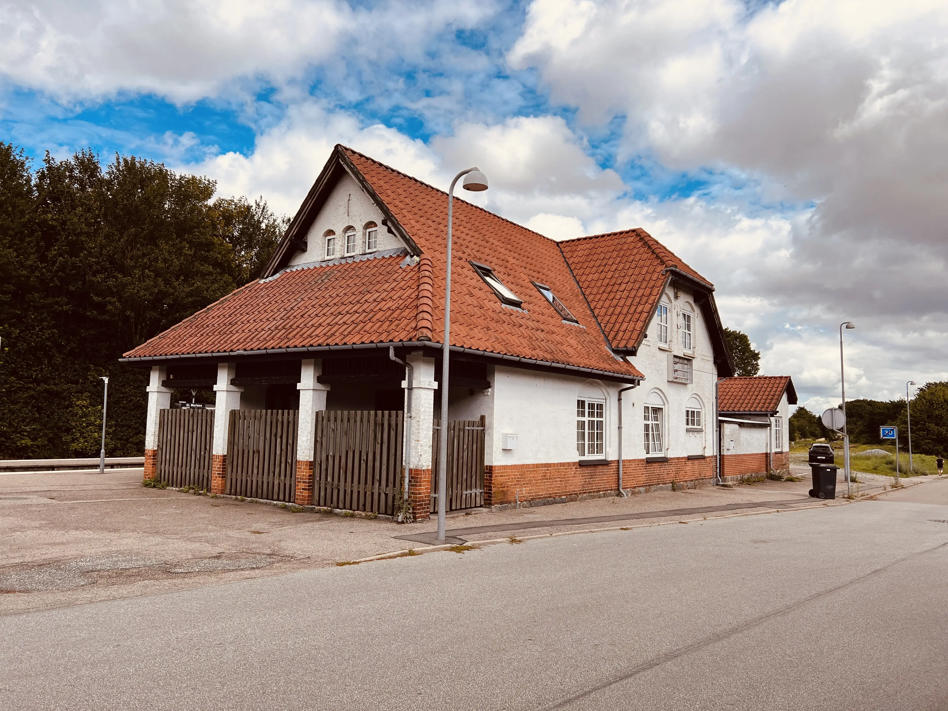 Billede af Store Merløse Station.