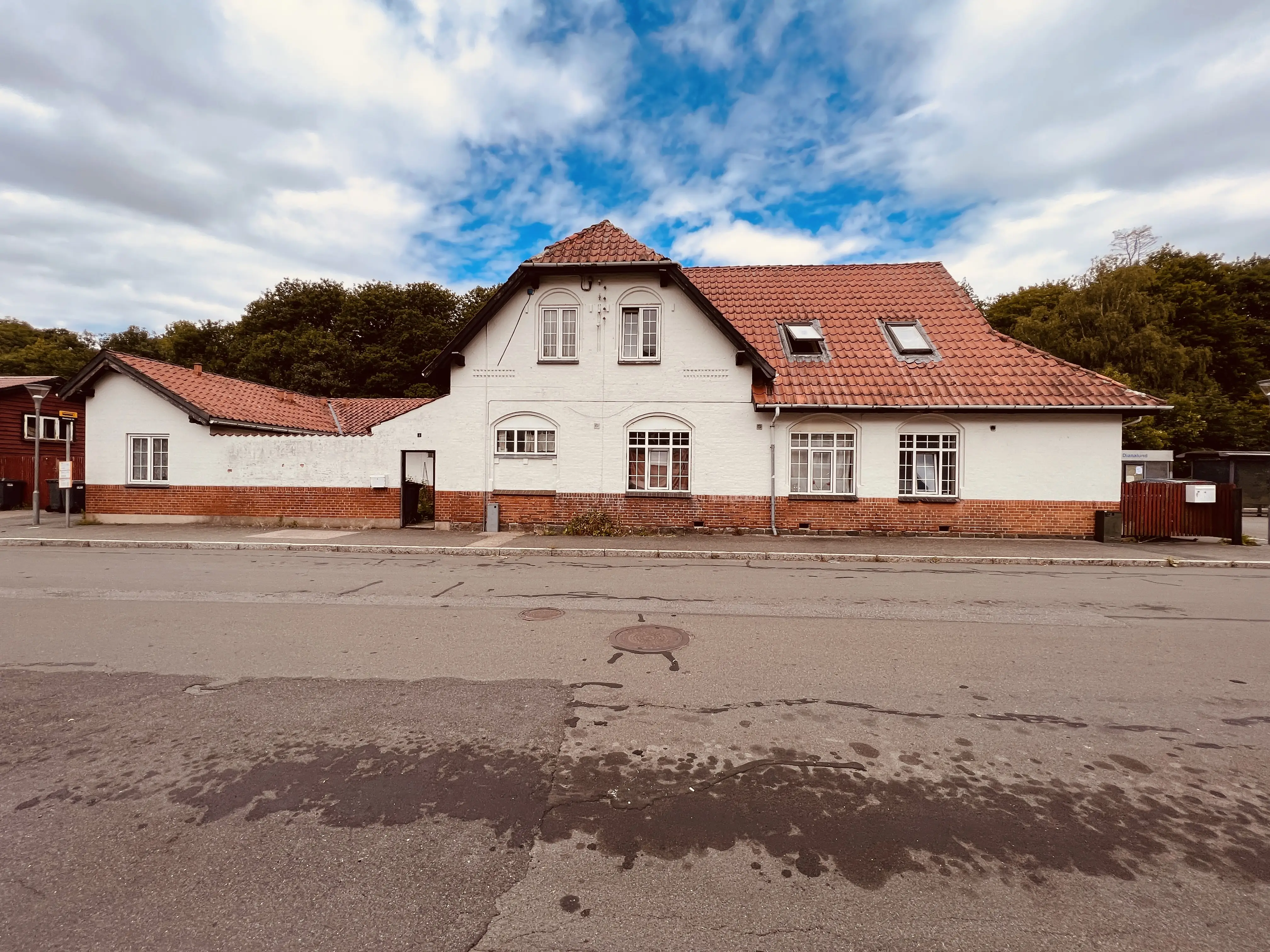 Billede af Dianalund Station. Billede af Dianalund Station.