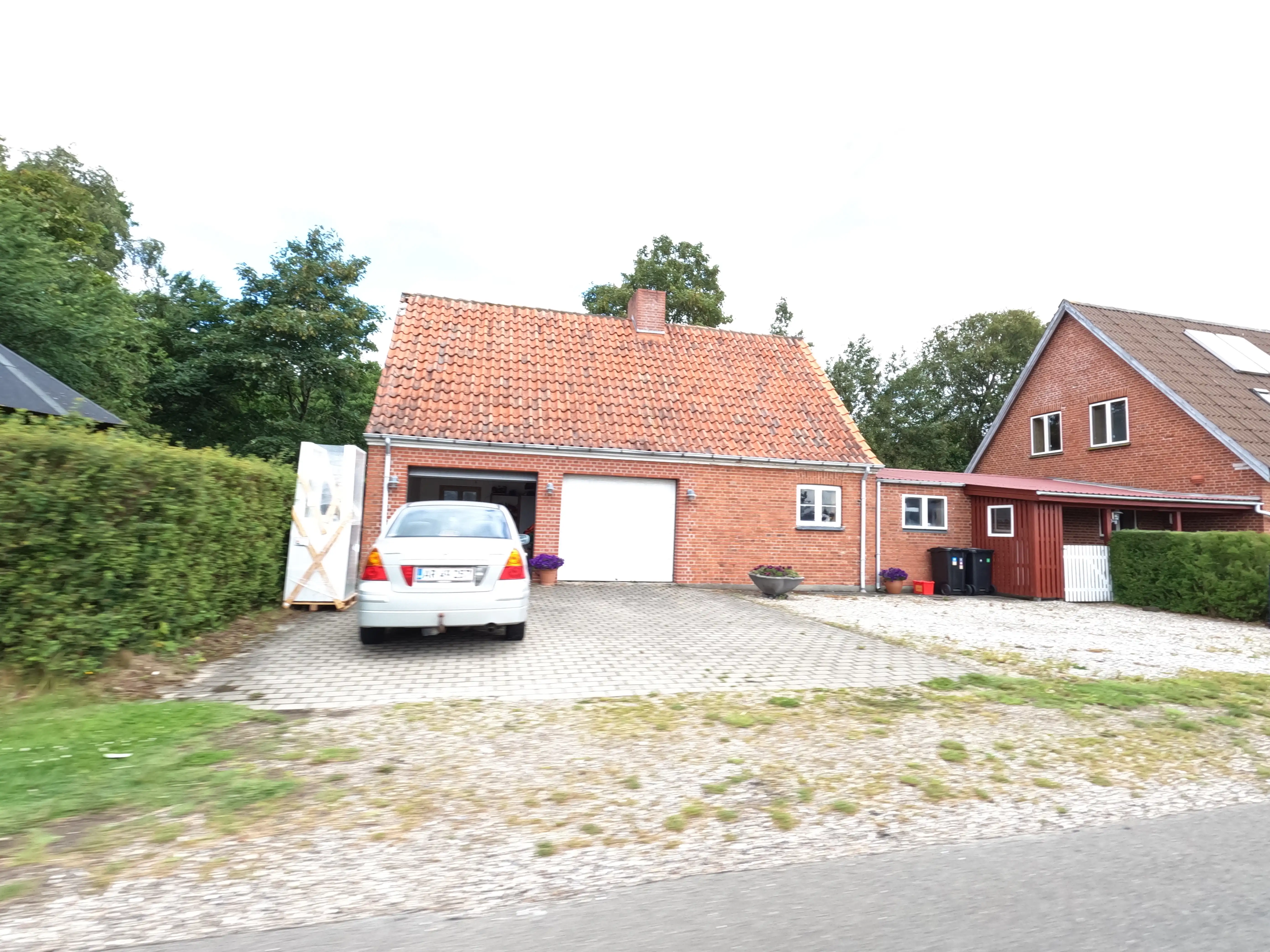 Billede af Velling Station. Billede af Velling Station.