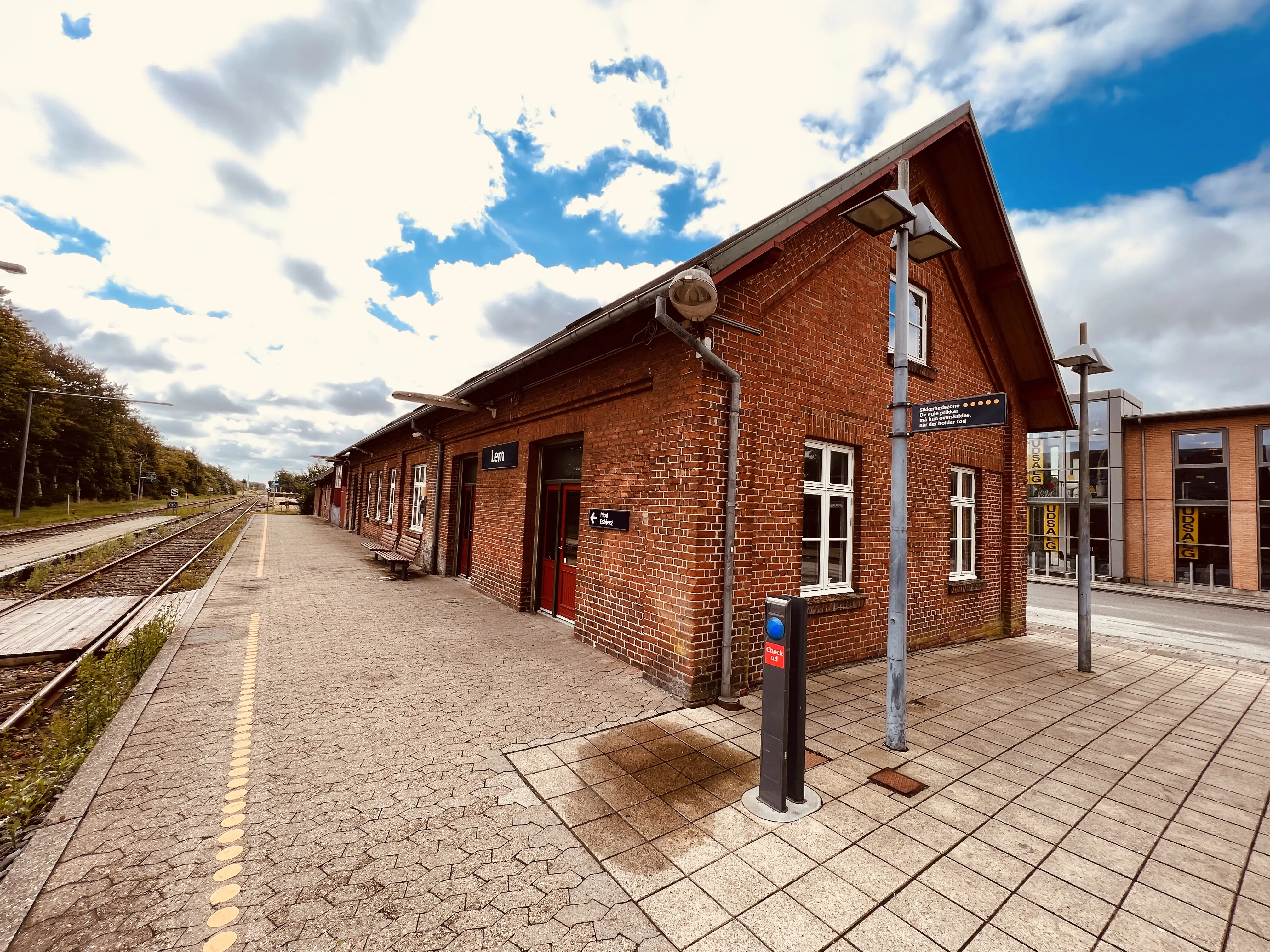 Billede af Lem Station. Billede af Lem Station.