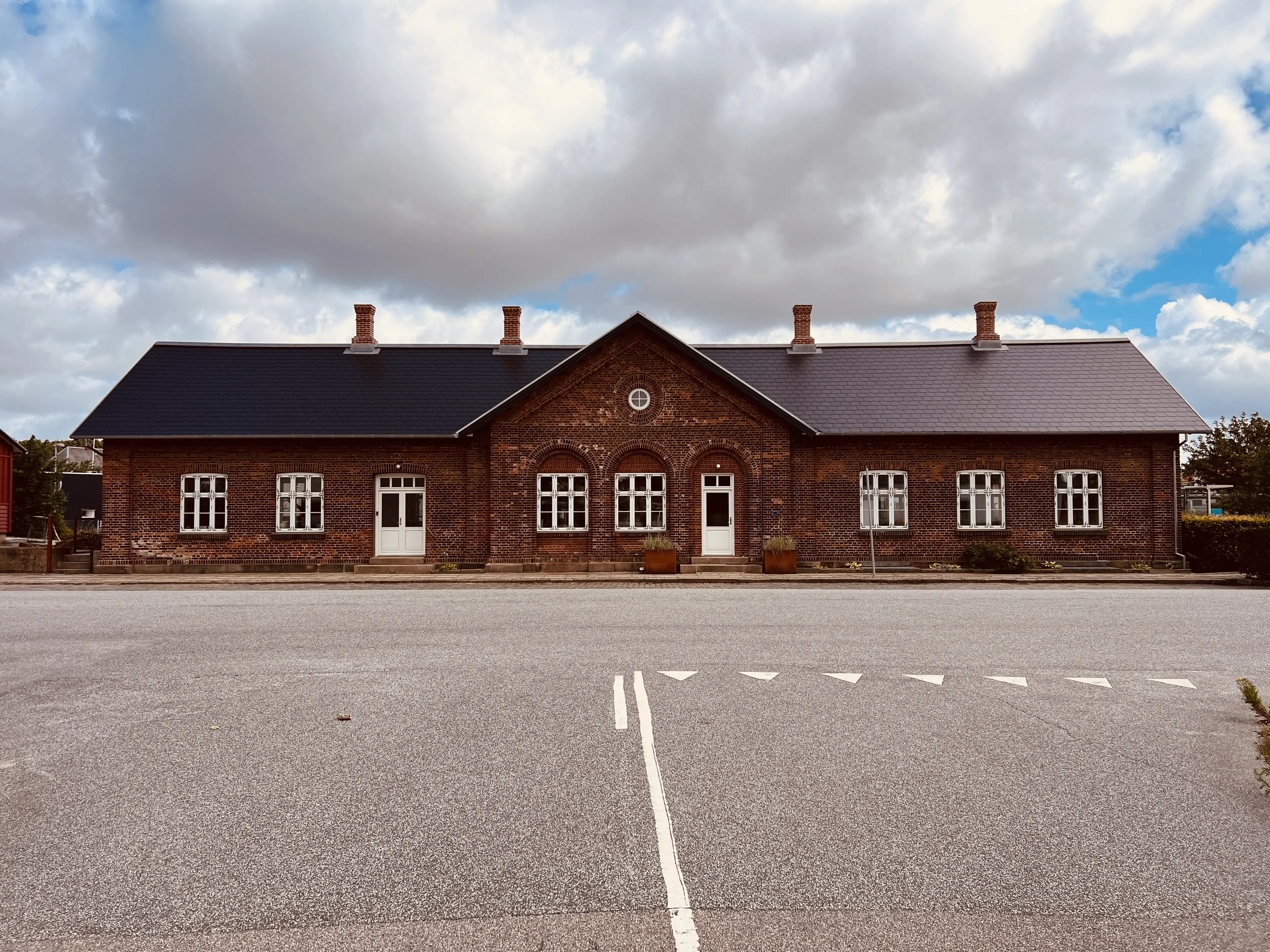 Billede af Tarm Station. Billede af Tarm Station.