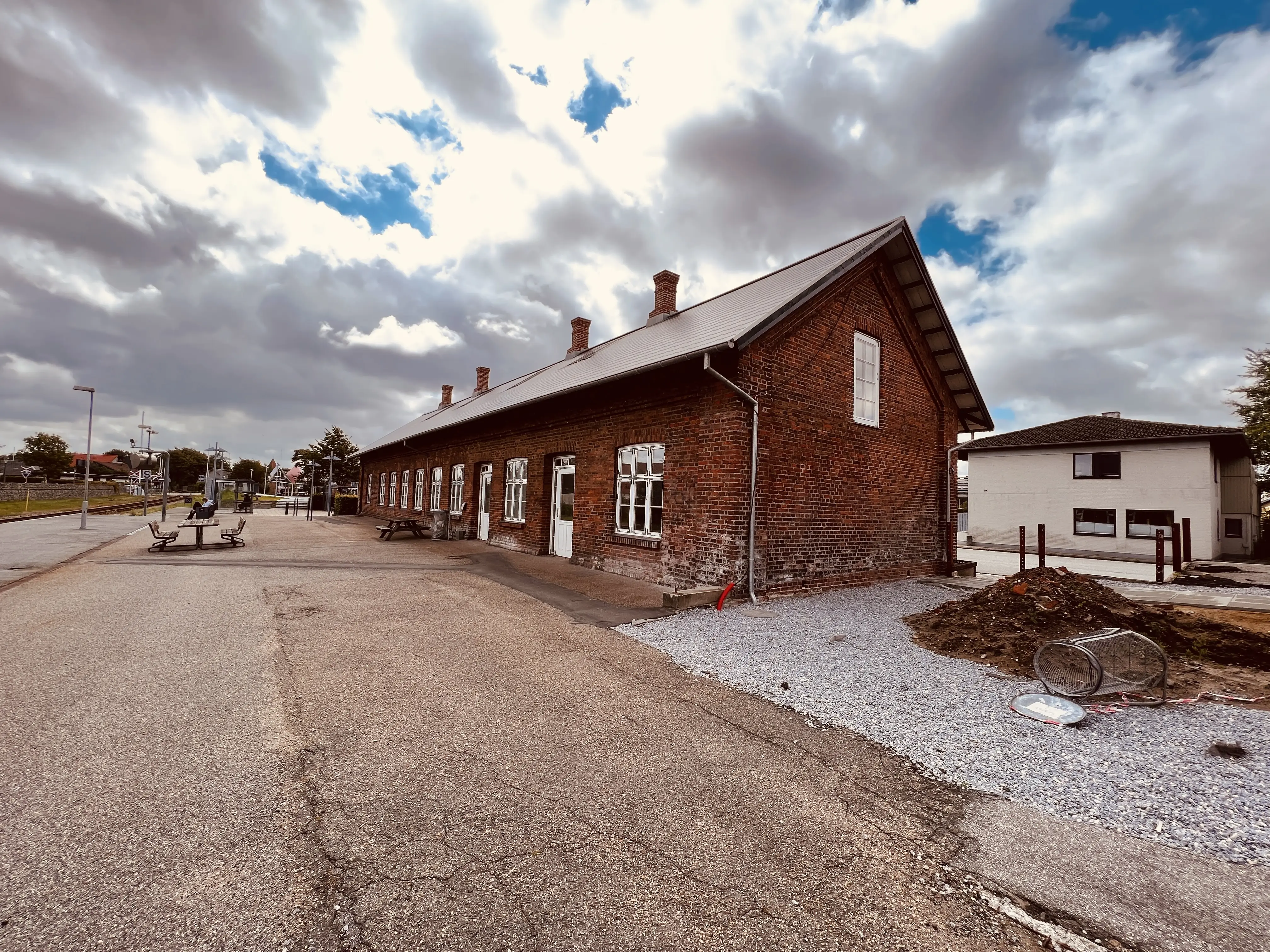 Billede af Tarm Station. Billede af Tarm Station.