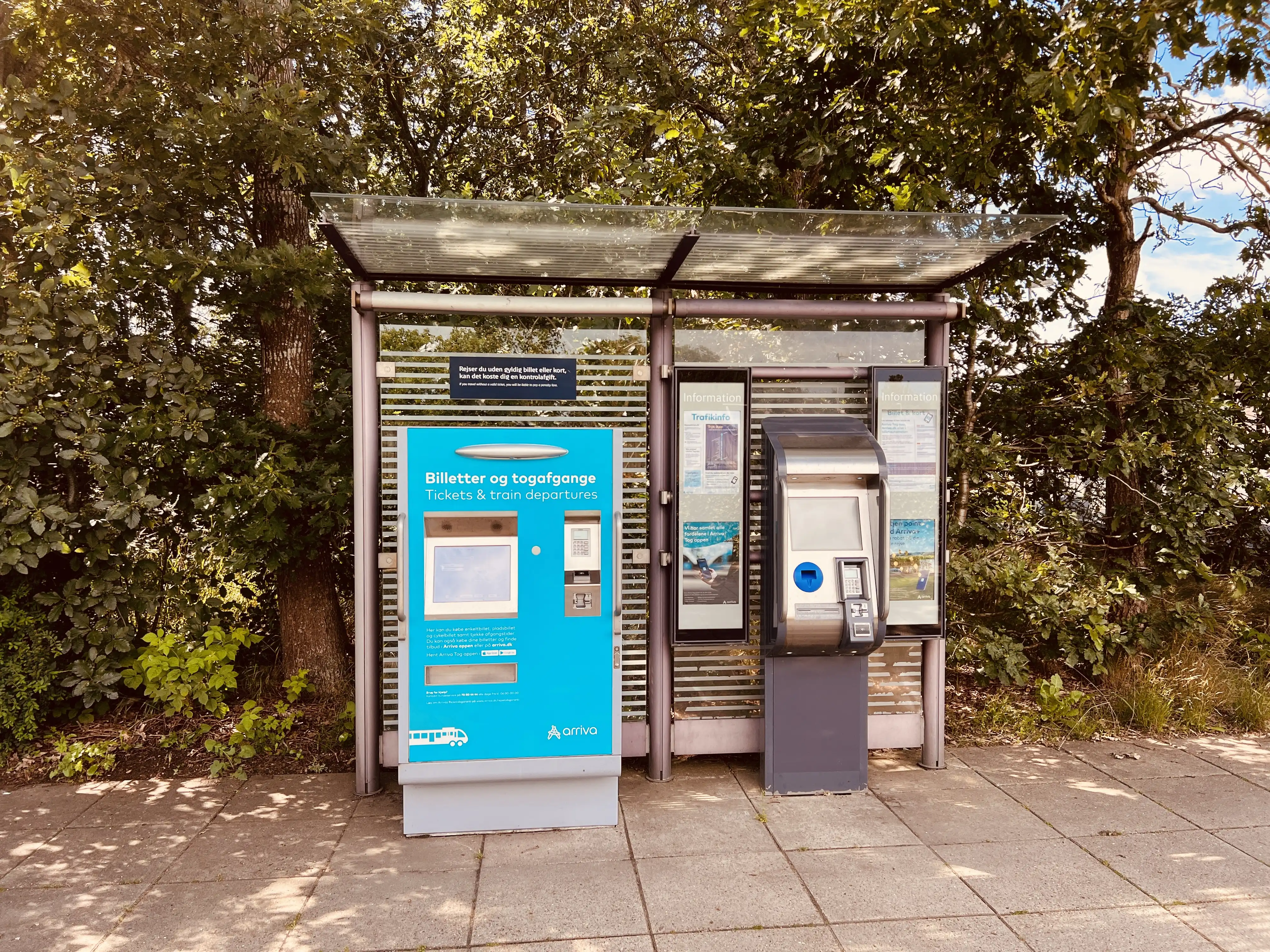 Billede af Varde Kaserne Trinbræt. Billede af Varde Kaserne Trinbræt.