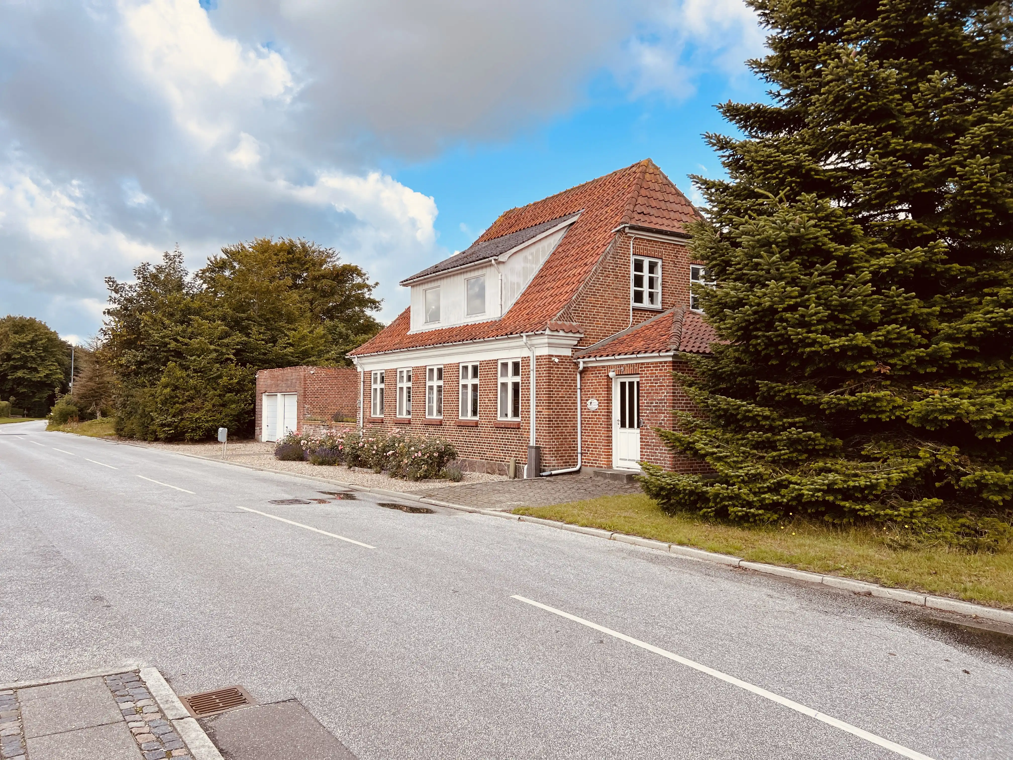Billede af Sønder Vium Station. Billede af Sønder Vium Station.