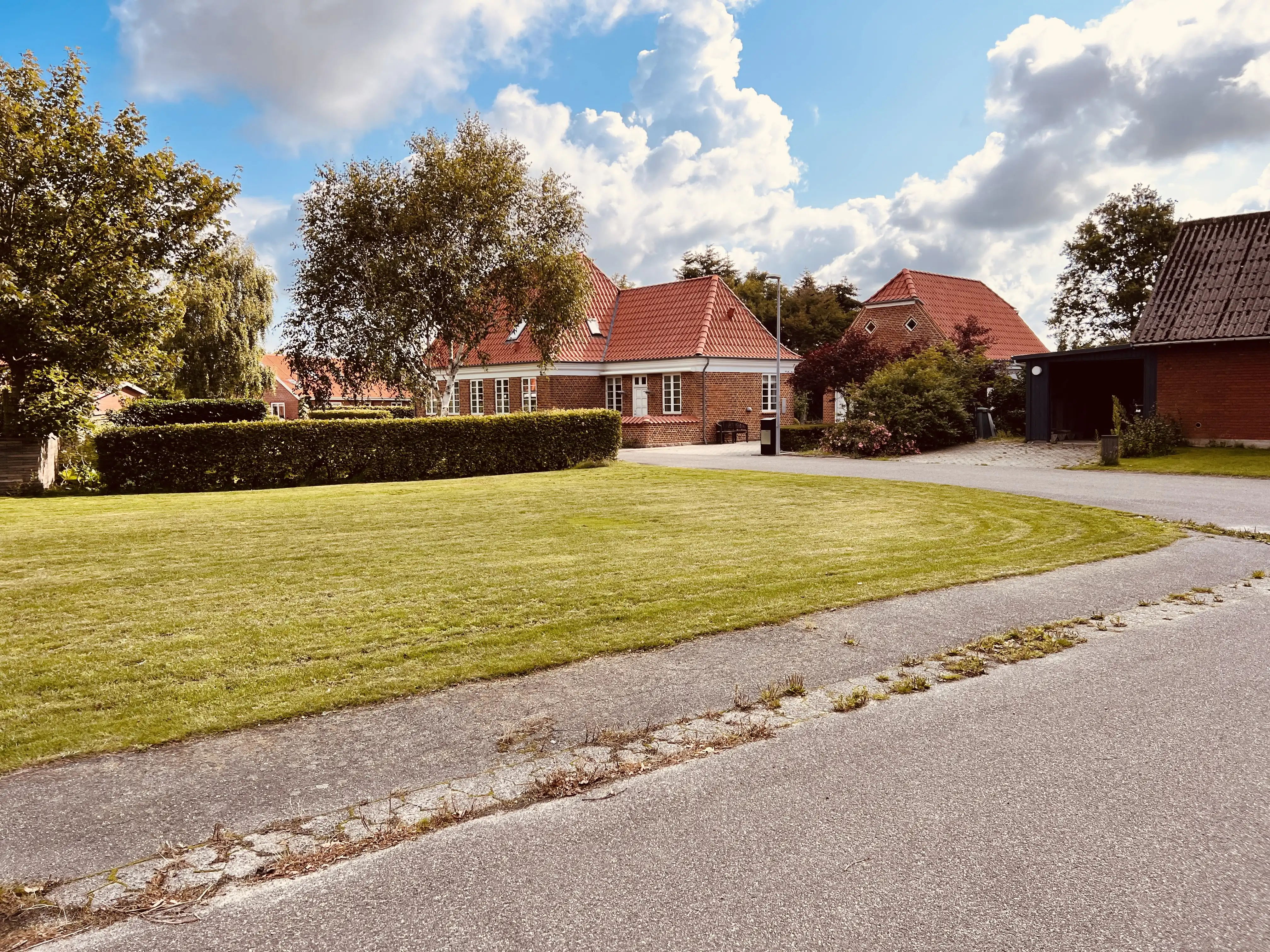 Billede af Hemmet Station. Billede af Hemmet Station.