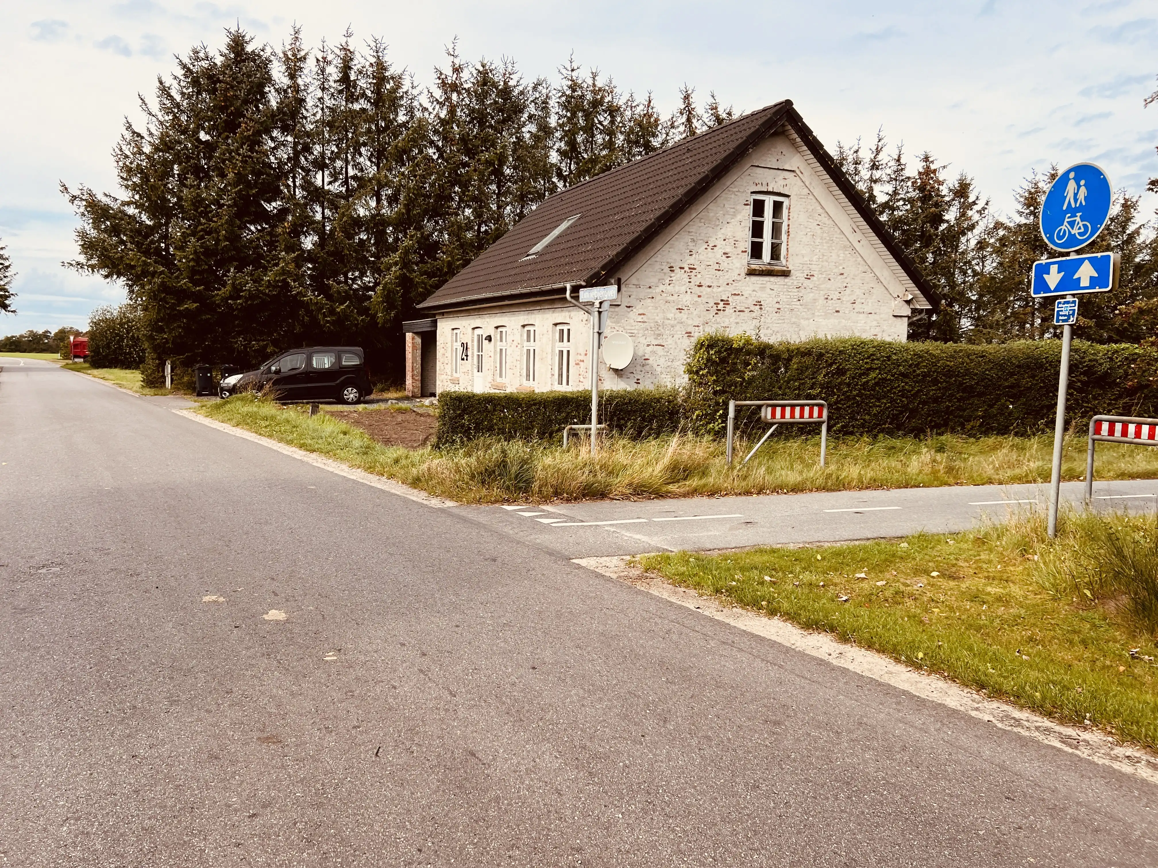 Billede af Nørremark Trinbræt - Trinbræt er nedrevet, men Nørremark Trinbræt har ligget her. Billede af Nørremark Trinbræt - Trinbræt er nedrevet, men Nørremark Trinbræt har ligget her.