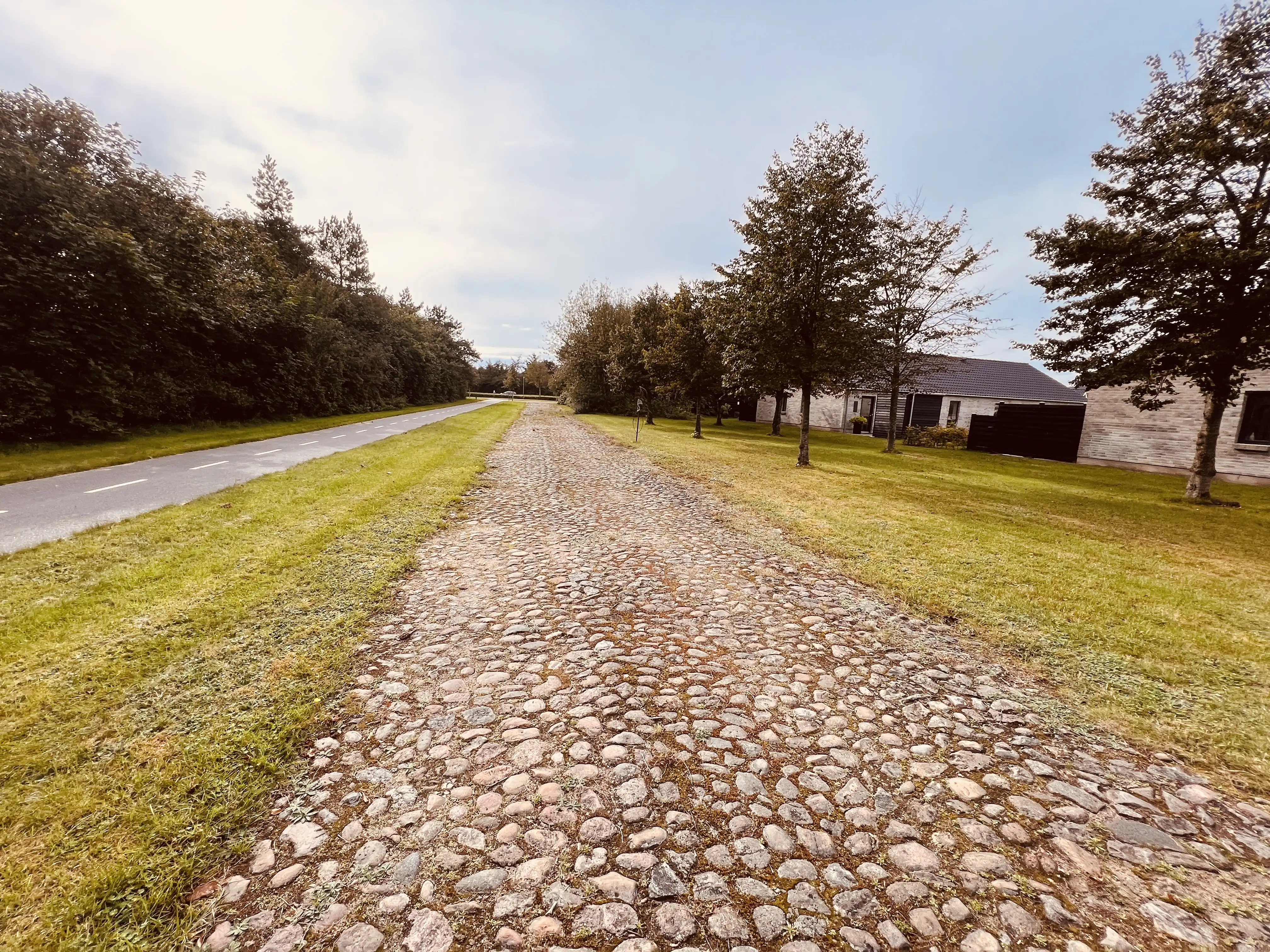 Billede af Sunds Holdeplads - Holdeplads er nedrevet, men Sunds Holdeplads har ligget her. Billede af Sunds Holdeplads - Holdeplads er nedrevet, men Sunds Holdeplads har ligget her.