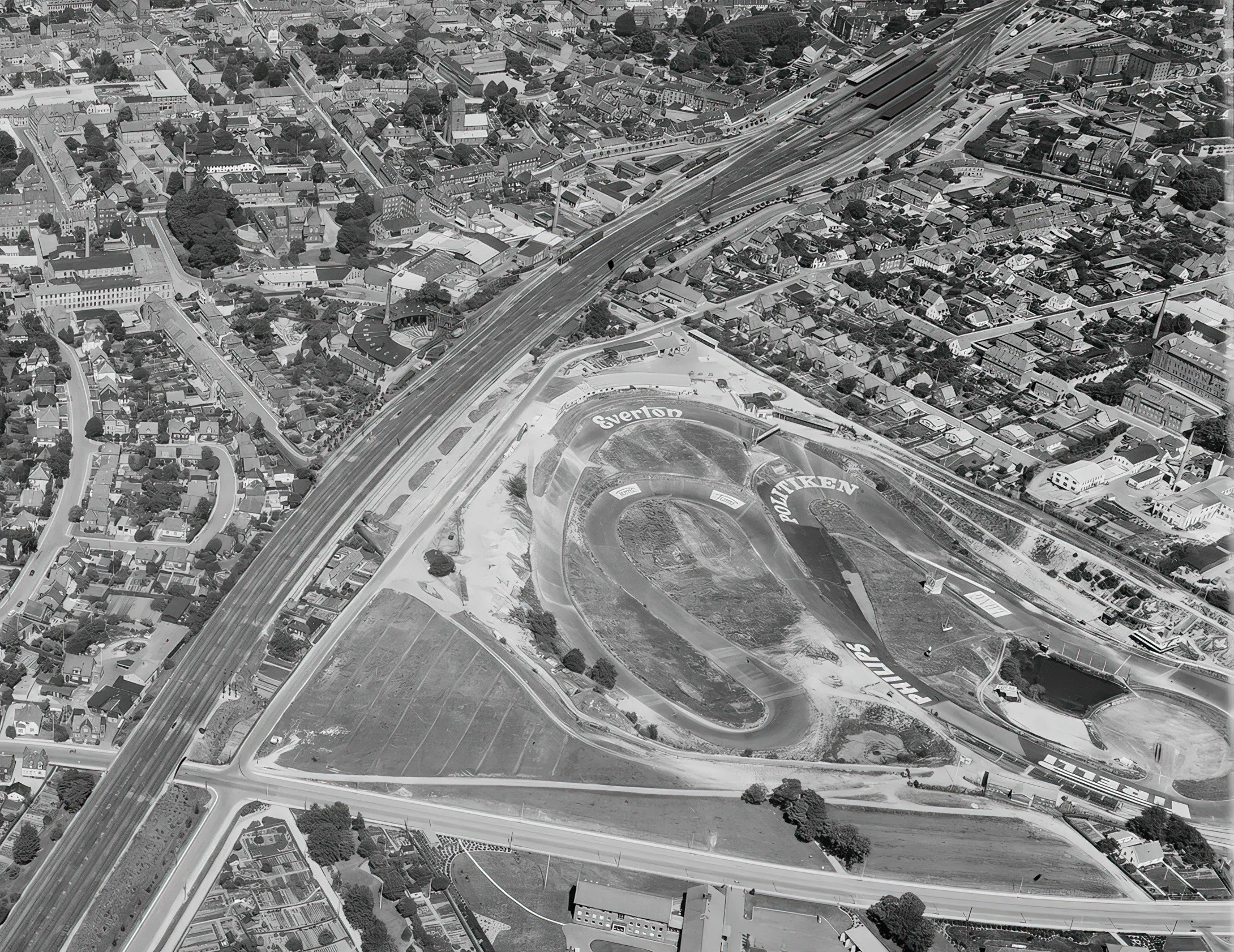 Billede af Roskilde Ring Trinbræt. Billede af Roskilde Ring Trinbræt.