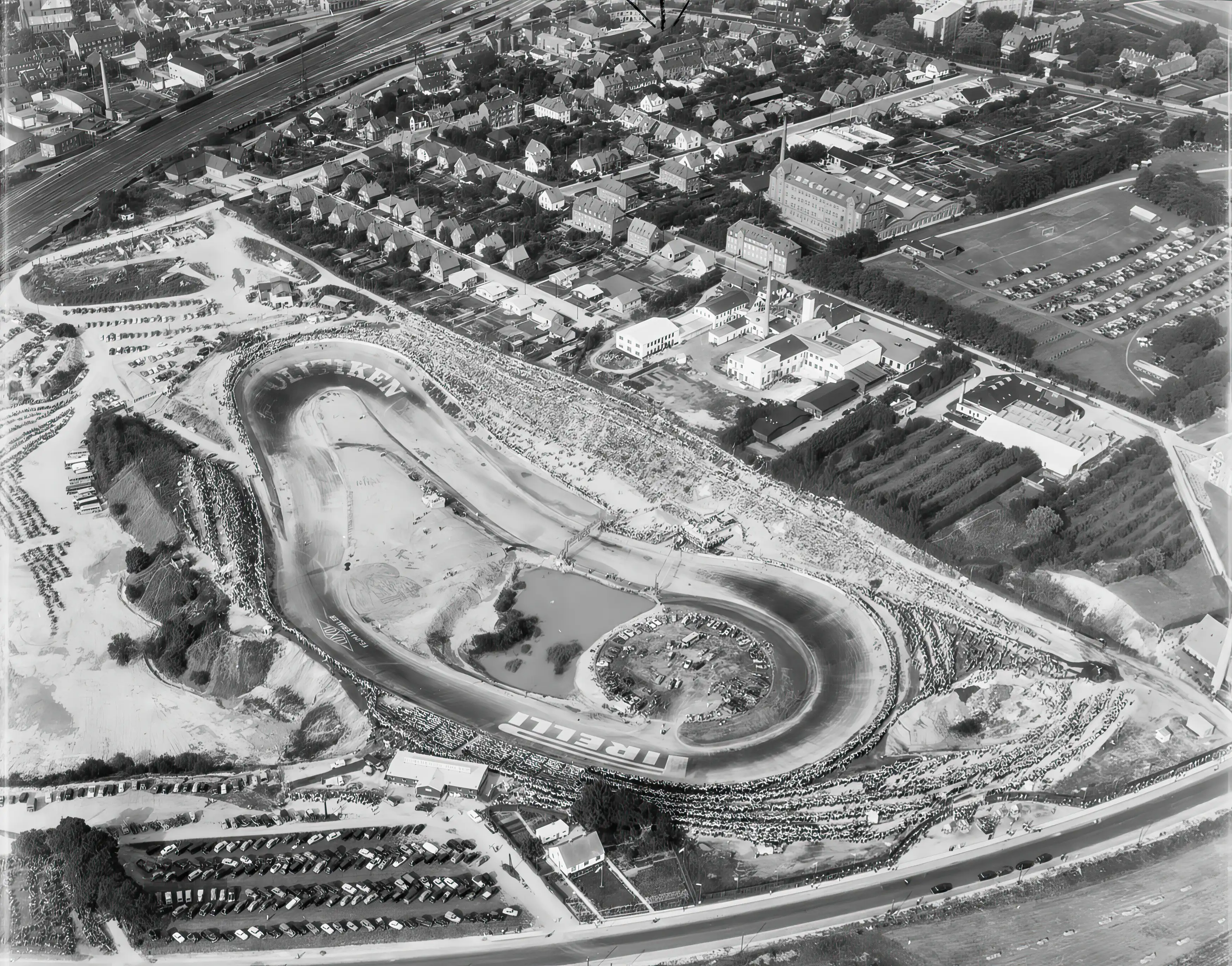 Billede af Roskilde Ring Trinbræt. Billede af Roskilde Ring Trinbræt.