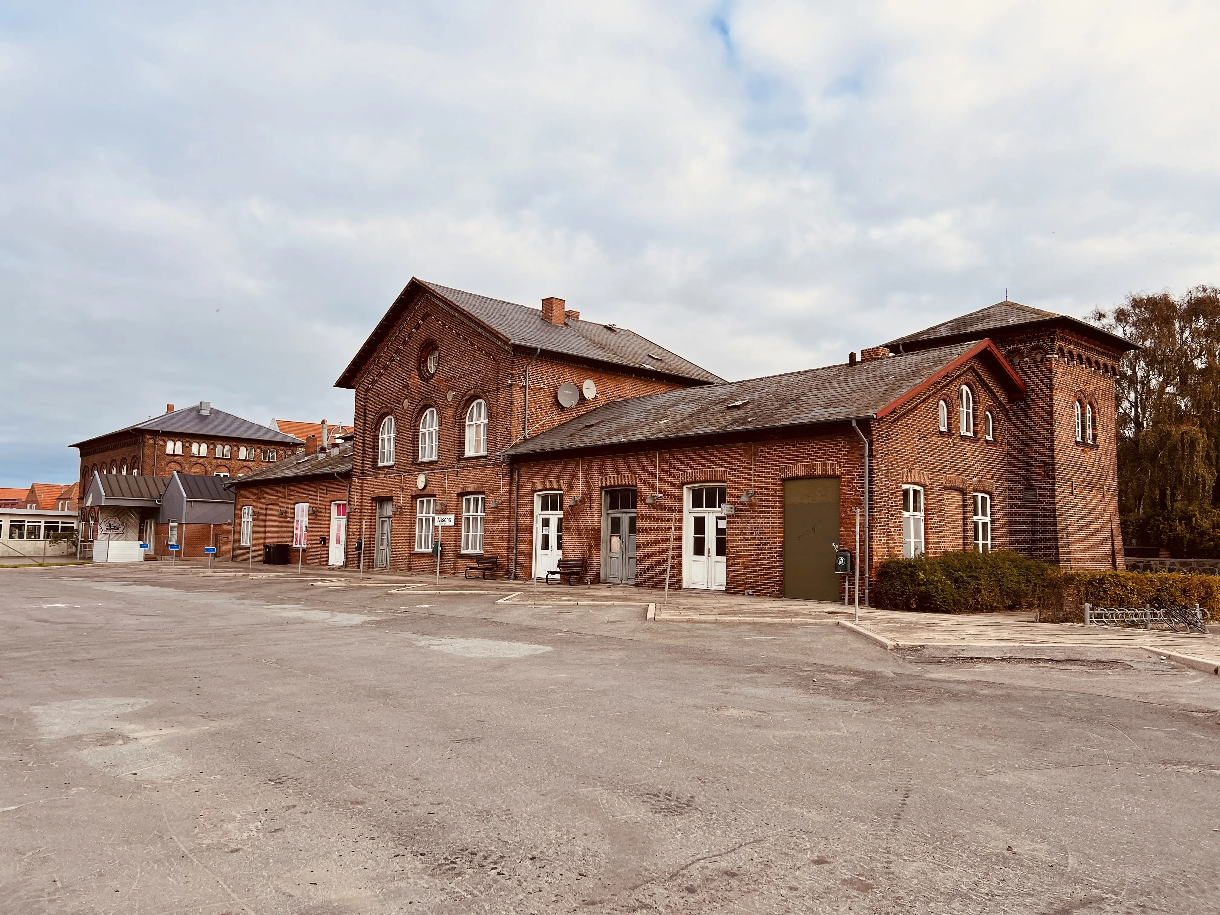 Billede af Assens Station. Billede af Assens Station.