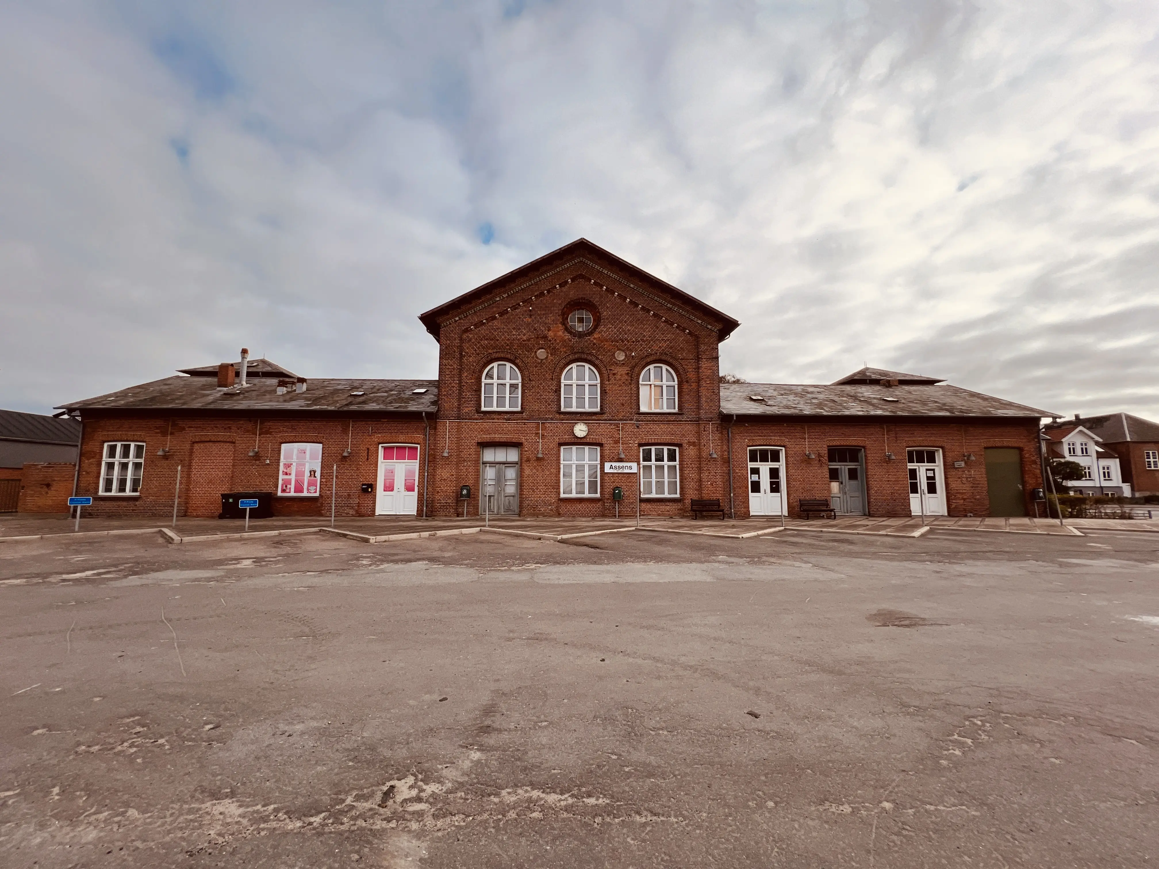 Billede af Assens Station. Billede af Assens Station.