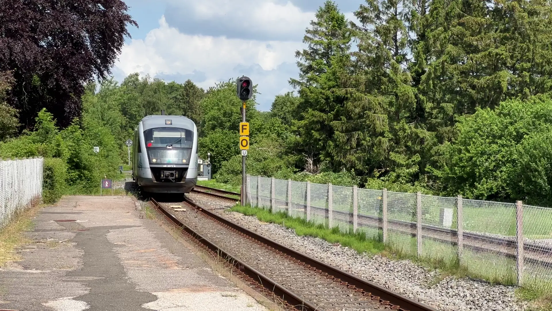 Billede af ARRIVA AR 3072 ud for Stenstrup Trinbræt.