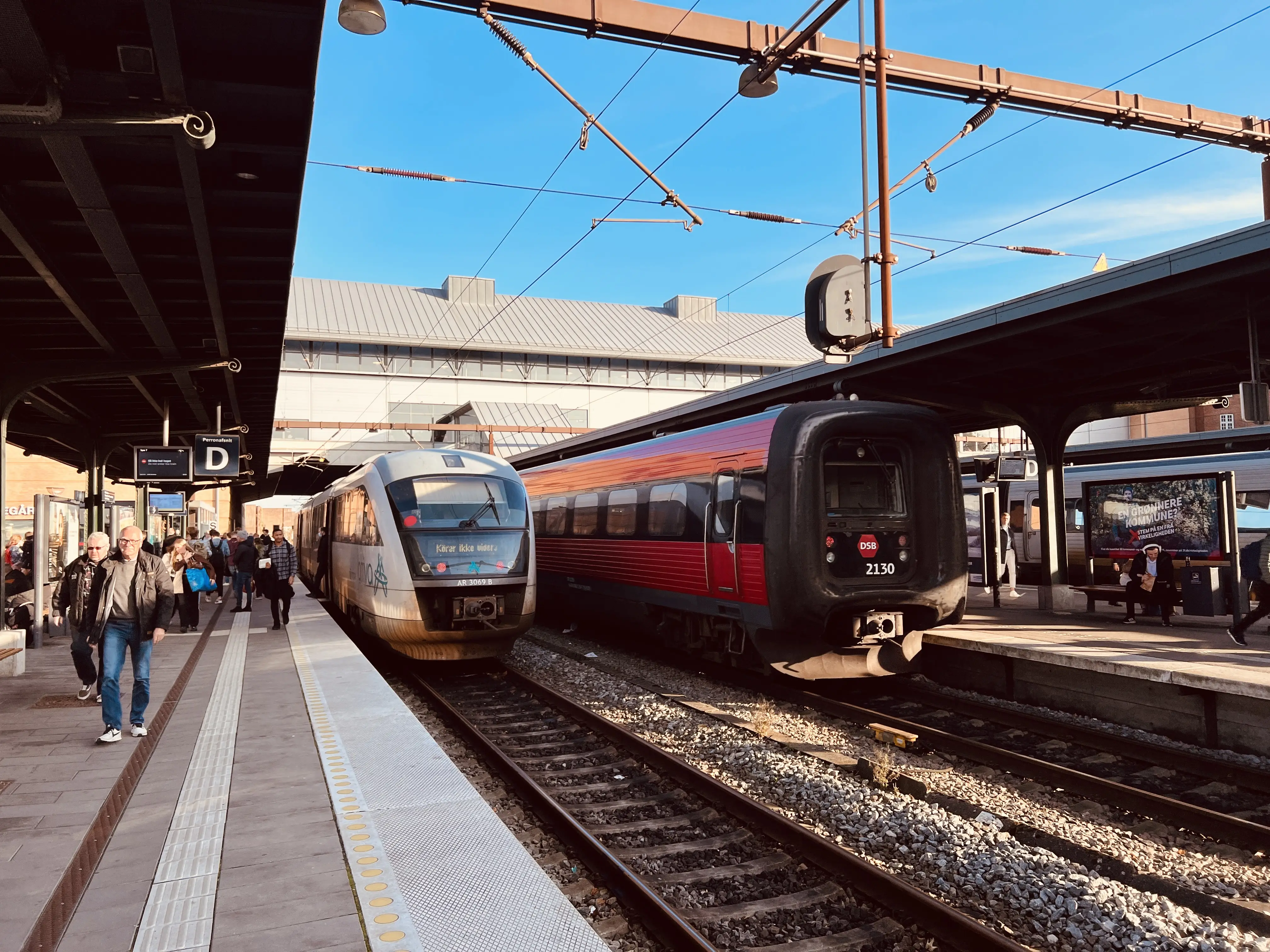 Billede af ARRIVA AR 3069, tidligere DSB MQ 4119-4919 fotograferet ud for Odense Banegård Center. Billede af ARRIVA AR 3069, tidligere DSB MQ 4119-4919 fotograferet ud for Odense Banegård Center.