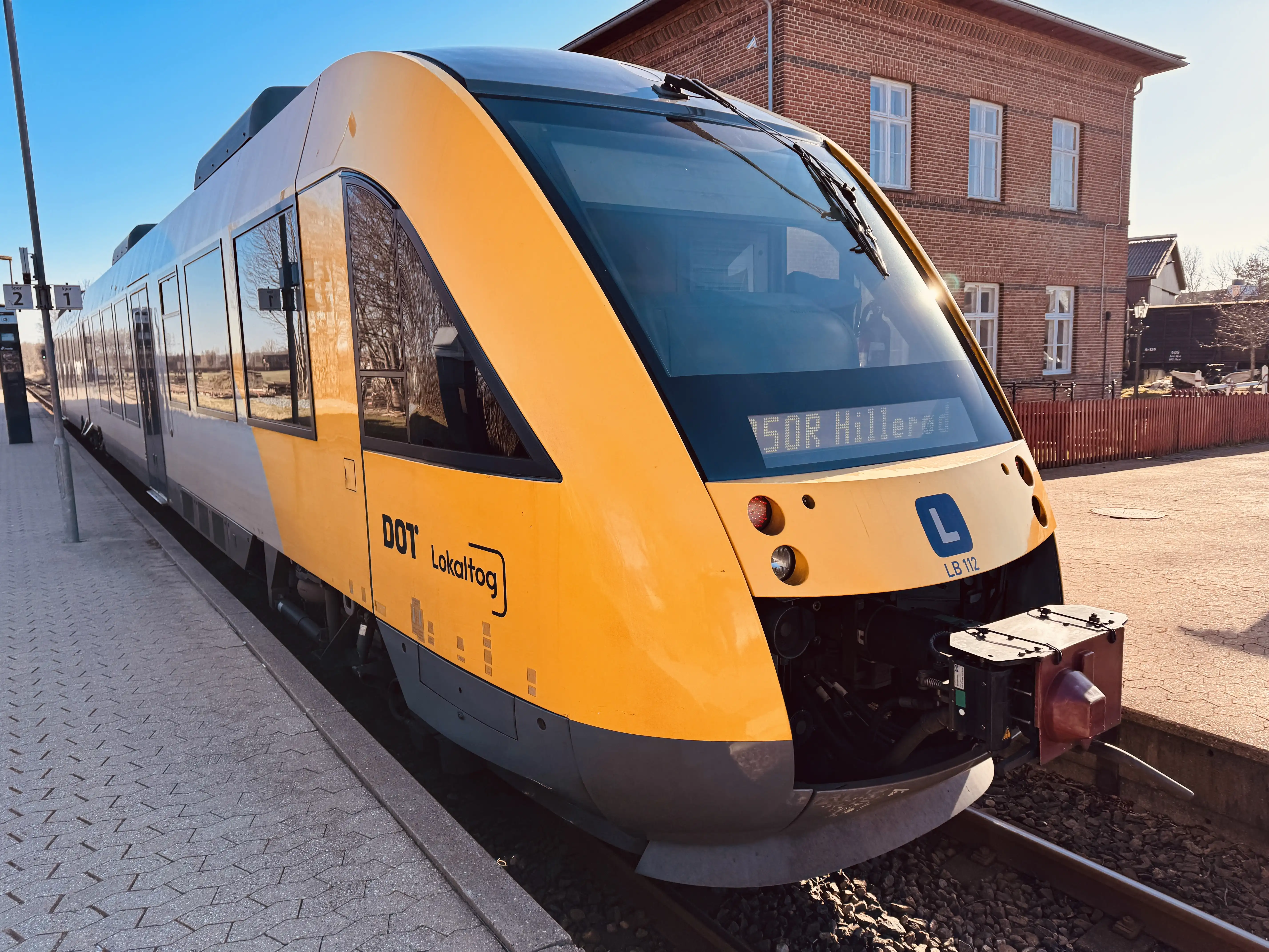 Billede af LT 112-212, tidligere LB 112-212 fotograferet ud for Græsted Station. Billede af LT 112-212, tidligere LB 112-212 fotograferet ud for Græsted Station.