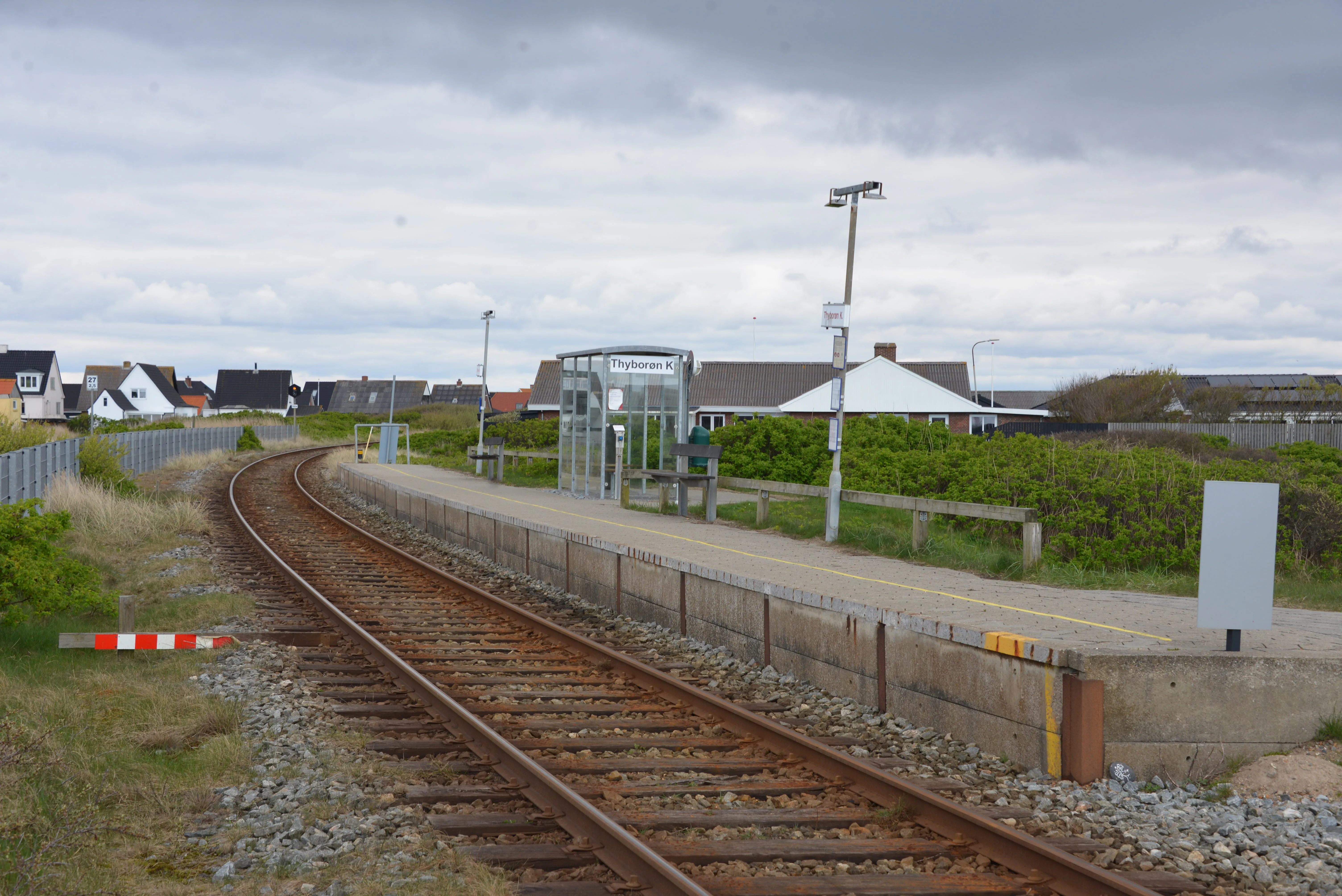 Billede af Thyborøn Kirke Trinbræt. Billede af Thyborøn Kirke Trinbræt.
