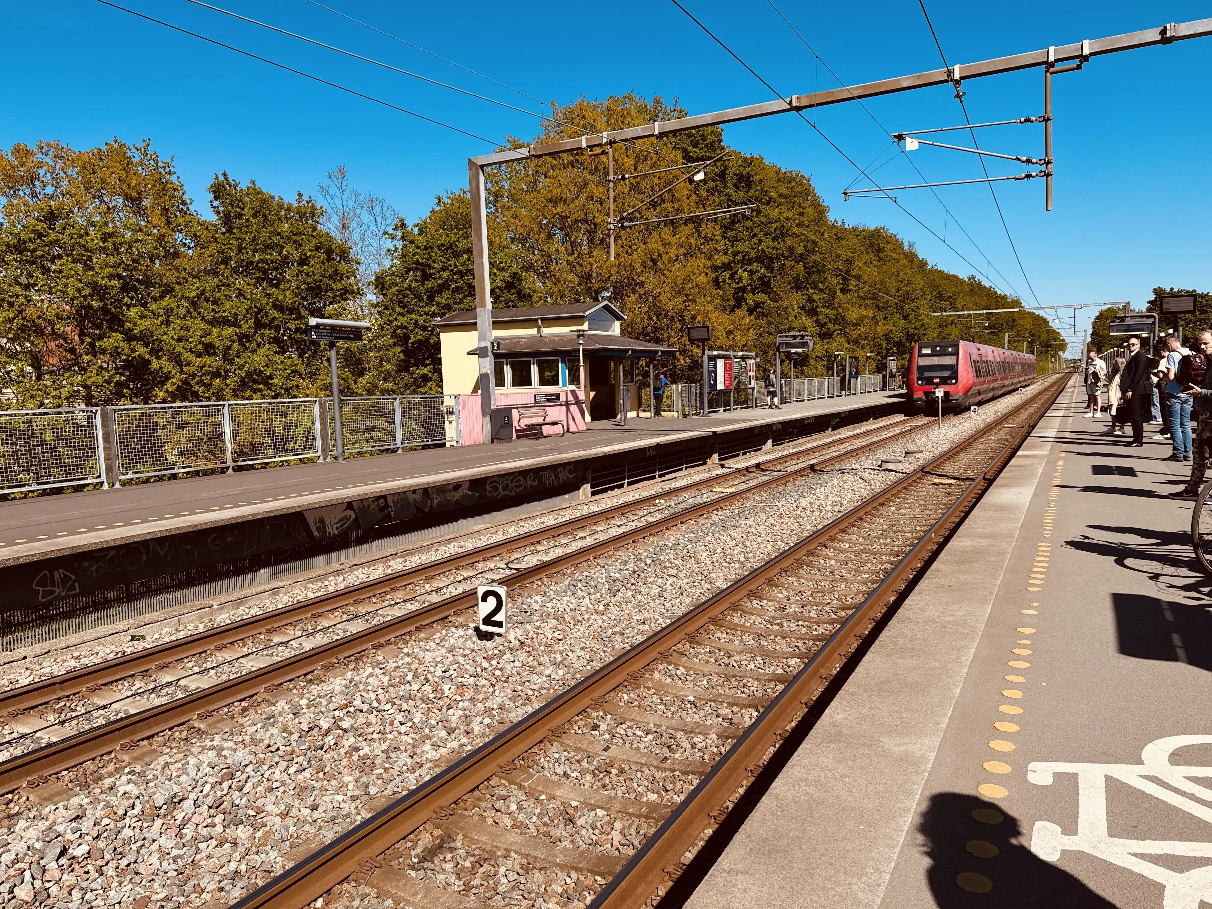 Billede af Malmparken S-togstrinbræt. Billede af Malmparken S-togstrinbræt.