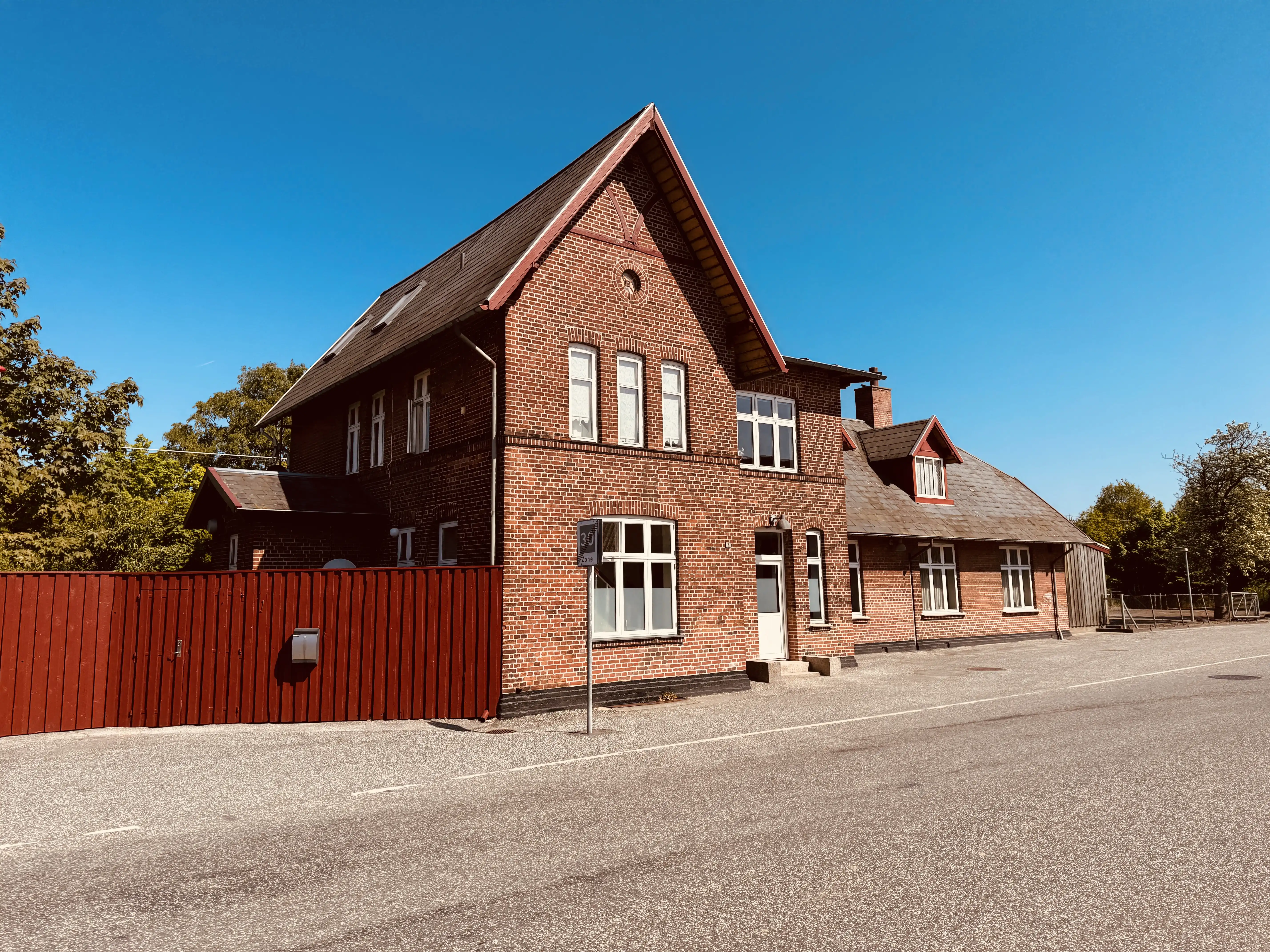 Billede af Mørke Station.