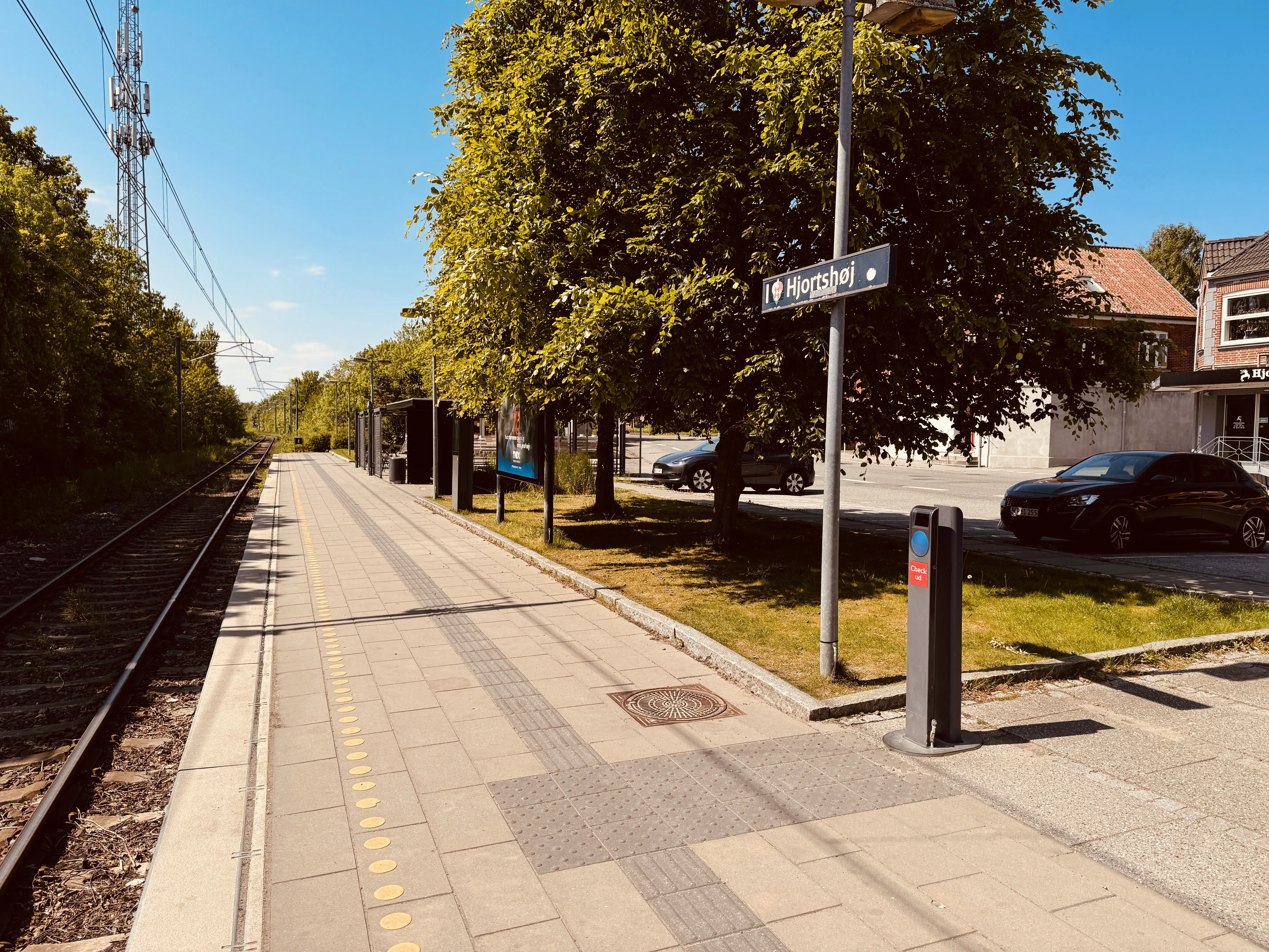 Billede af Hjortshøj Letbanestation.
