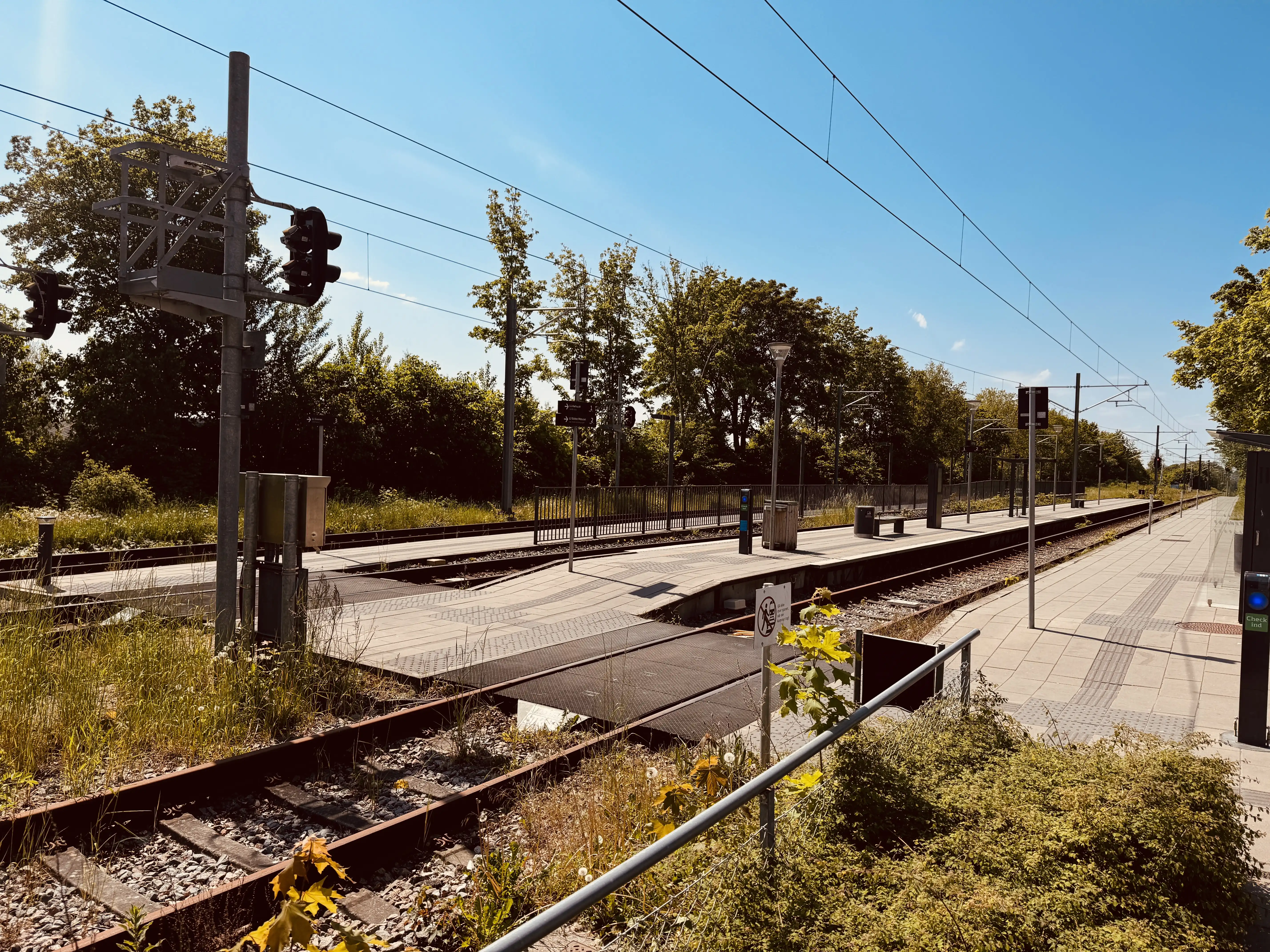 Billede af Lystrup Letbanestation.