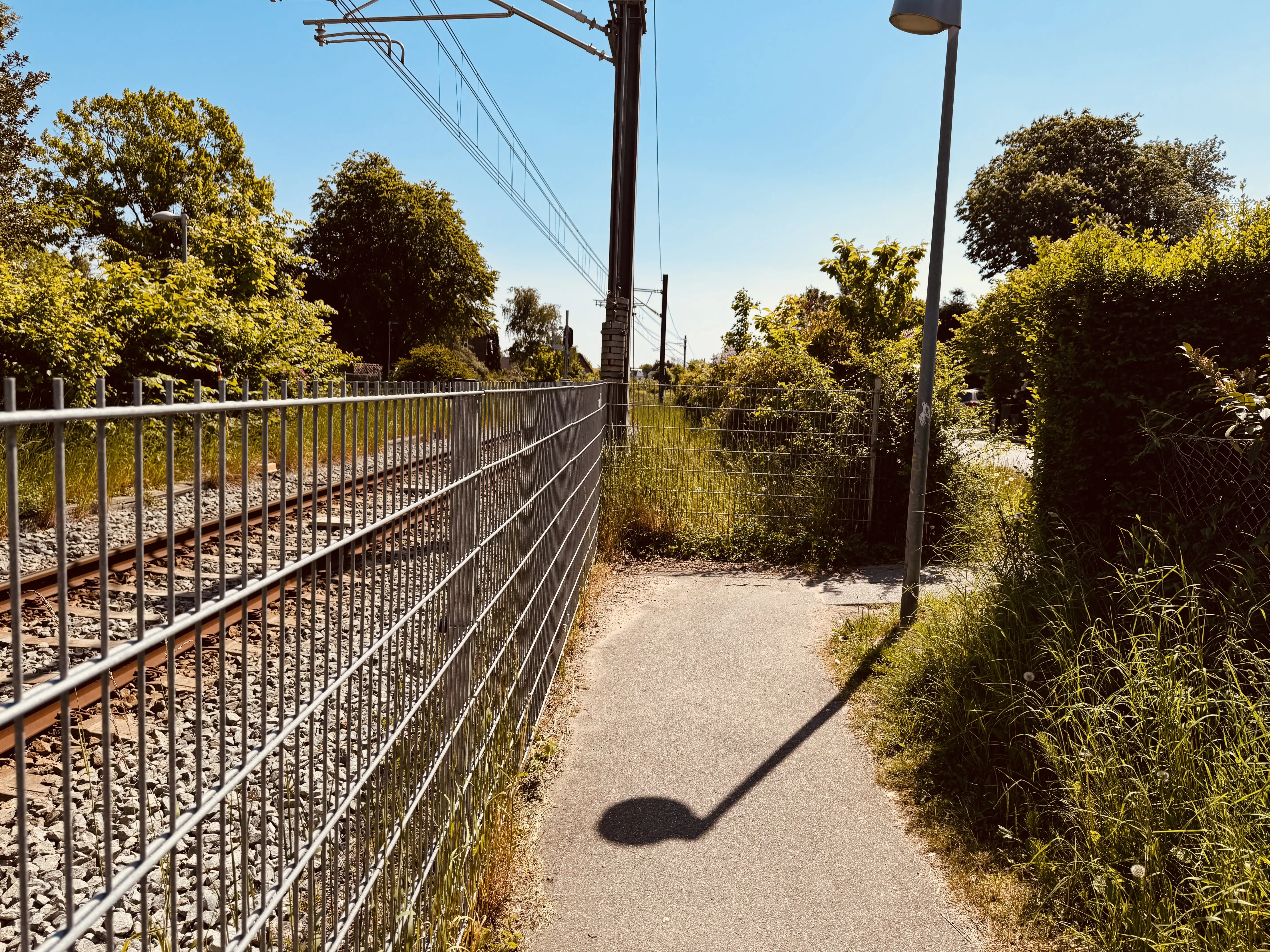 Billede af Fortevej Trinbræt - Trinbræt er nedrevet, men Fortevej Trinbræt har ligget her. Billede af Fortevej Trinbræt - Trinbræt er nedrevet, men Fortevej Trinbræt har ligget her.